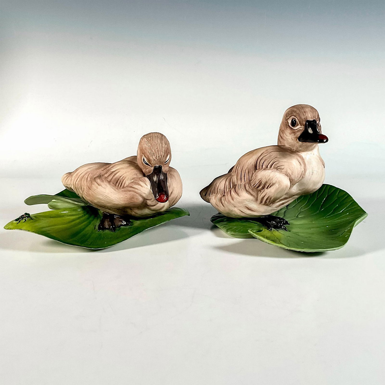Pair of Boehm Porcelain Bird Figurines, Cygnet (1 of 5)