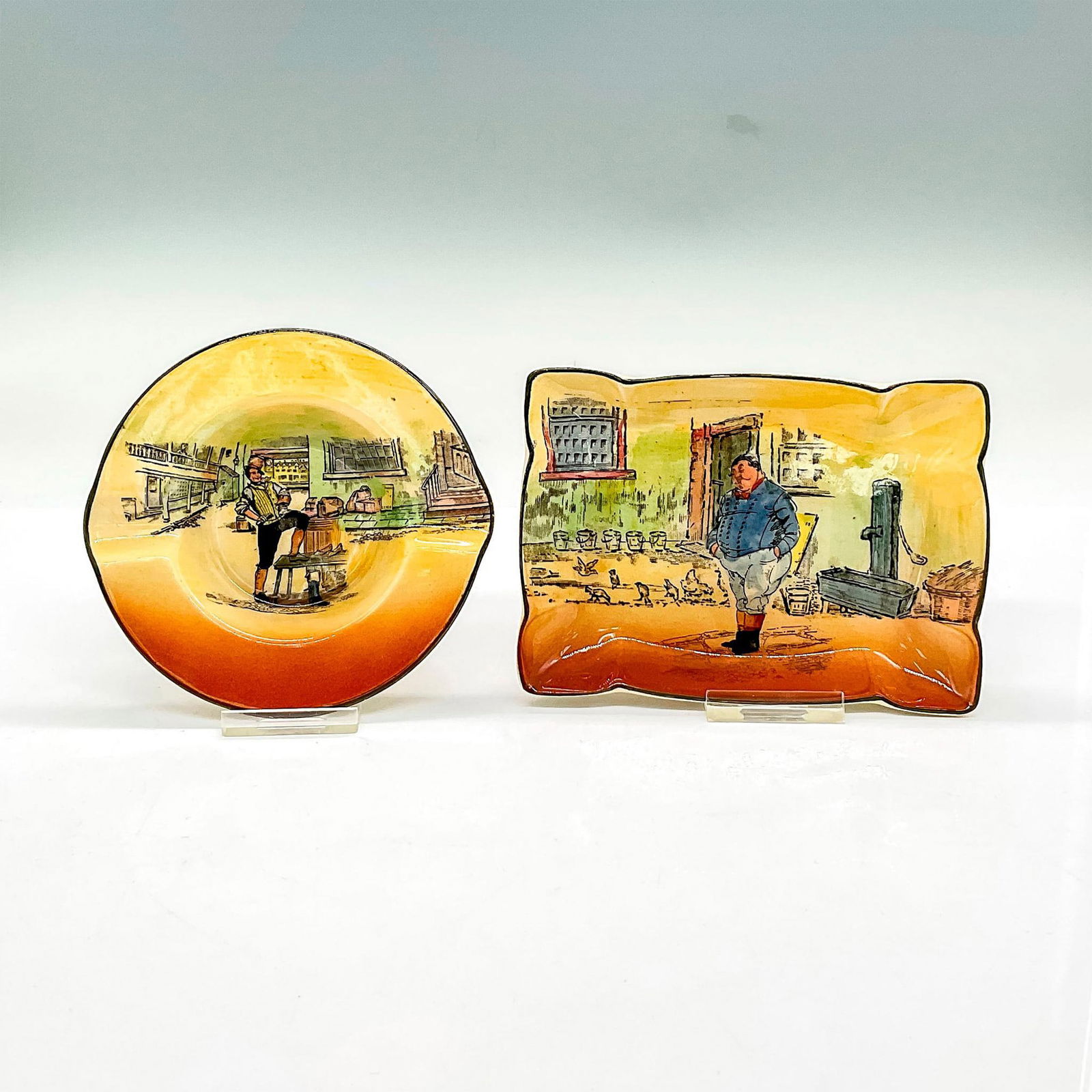 2pc Royal Doulton Dickensware, Ashtray and Rectangle Dish (1 of 2)