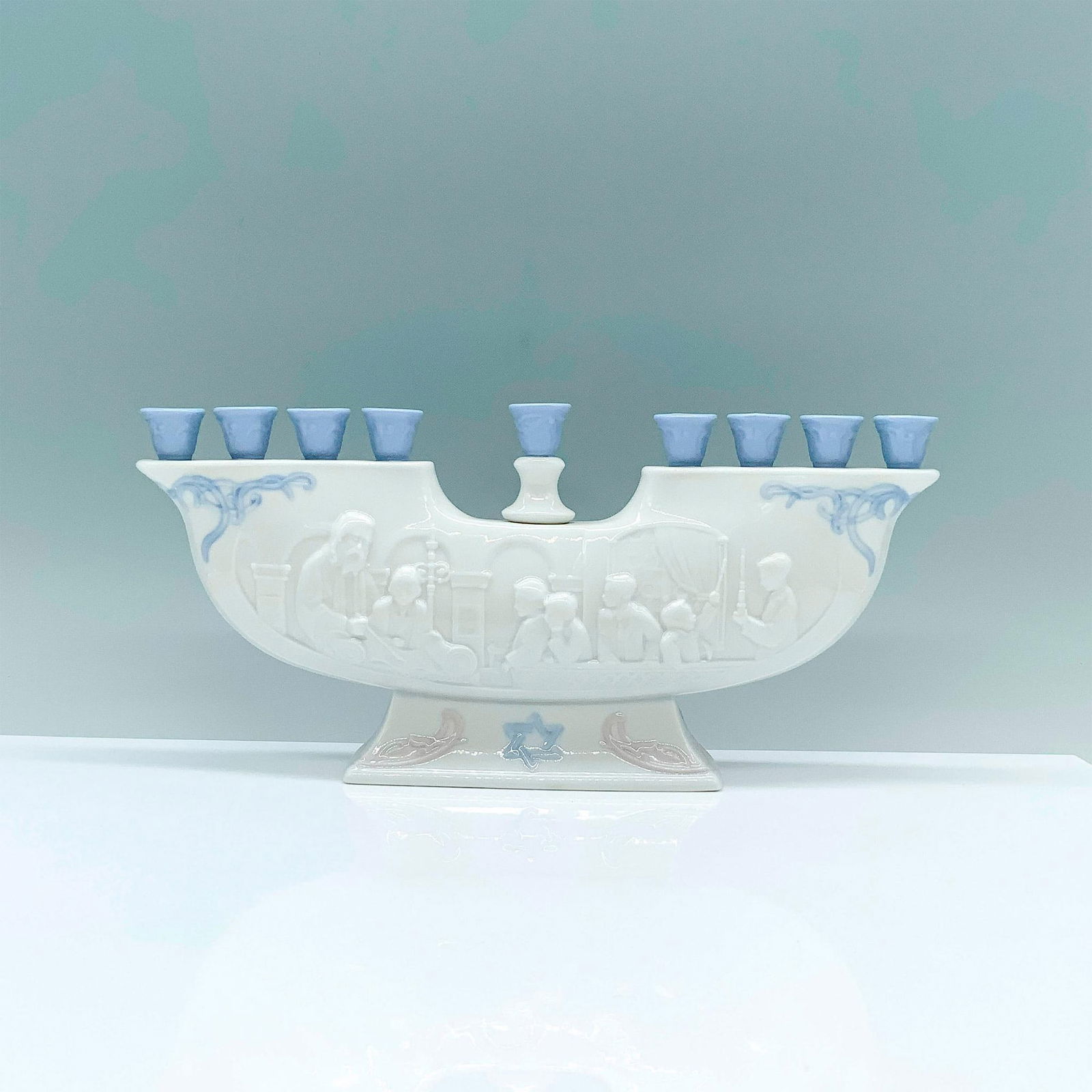 Menorah 1006706 - Lladro Porcelain (1 of 3)