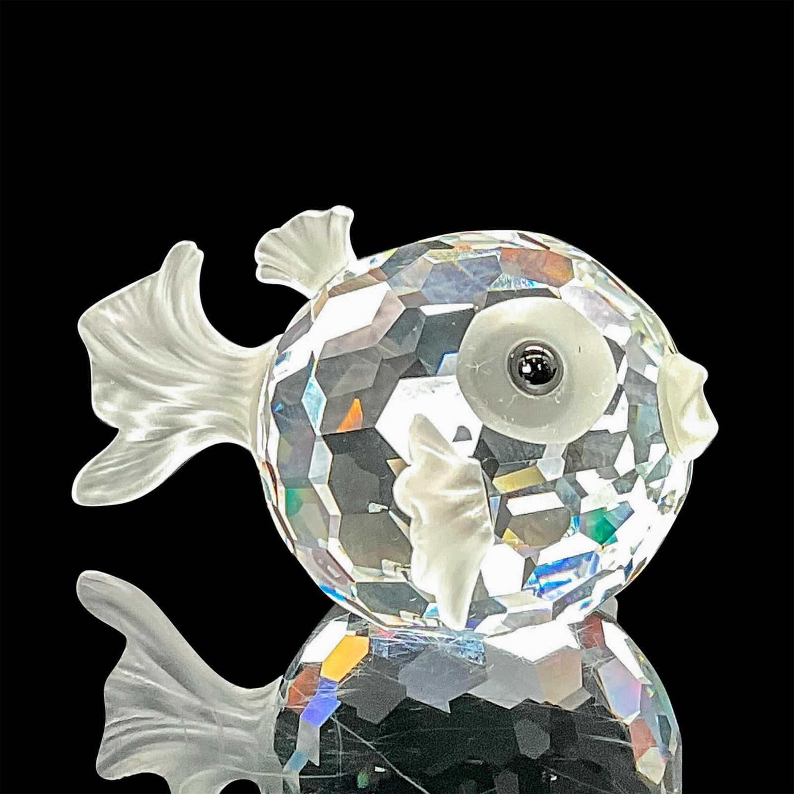 Swarovski Crystal Figurine Small Blowfish (1 of 3)