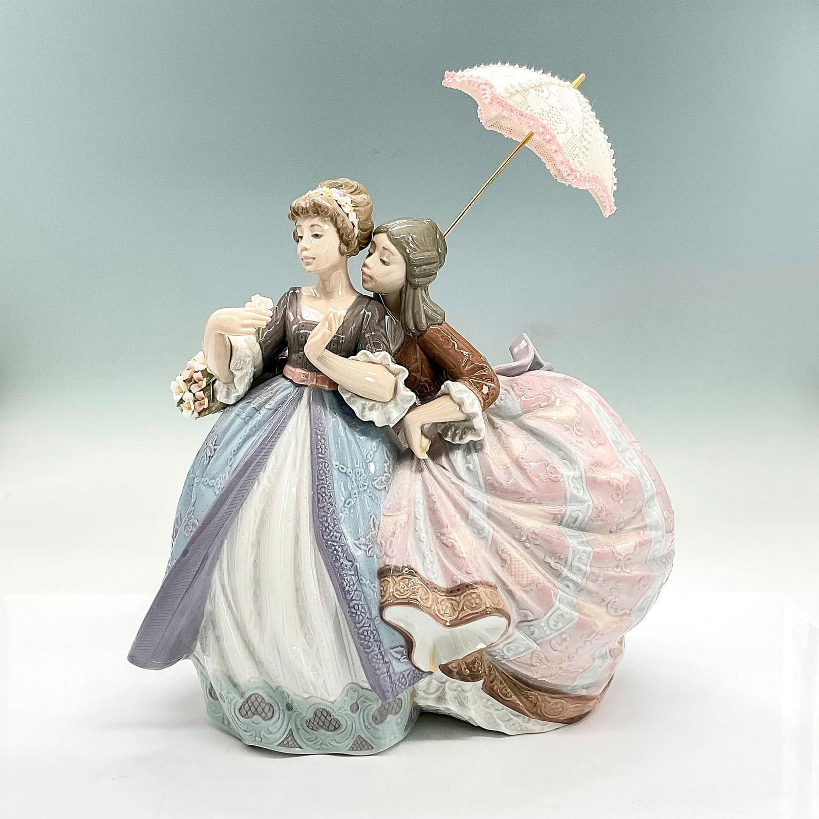 Southern Charm 1005700 - Lladro Porcelain Figurine (1 of 3)