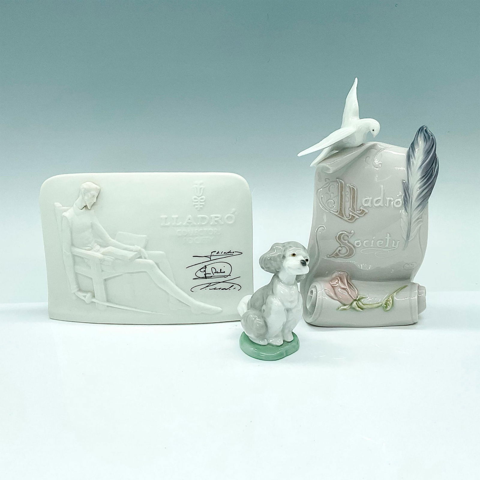 3pc Grouping, Plaques and Dog - Lladro Figurine (1 of 3)