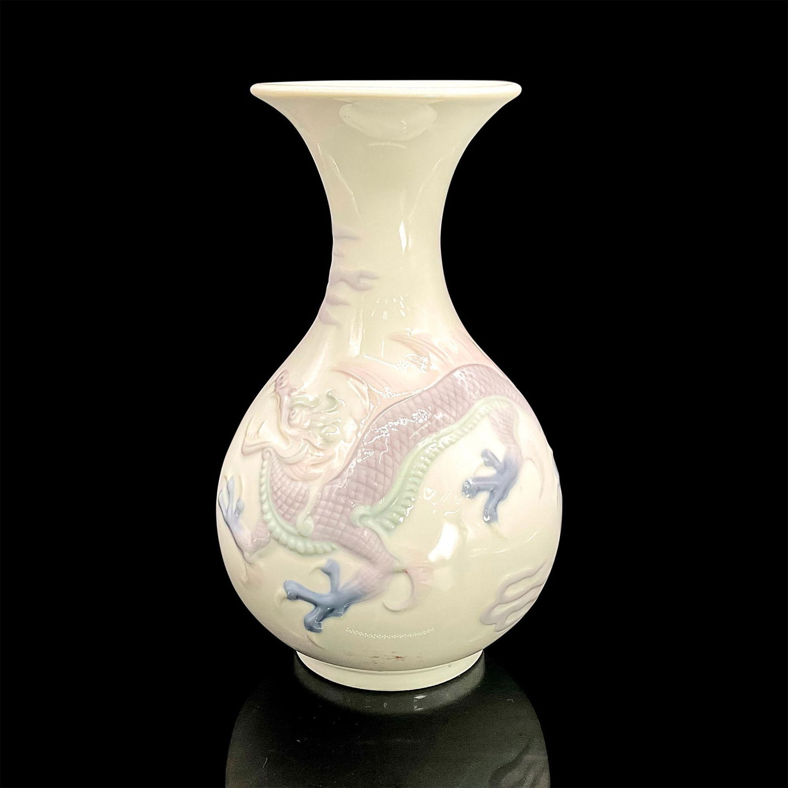 Fantasy Dragon Vase 1005565 - Lladro Porcelain (1 of 3)