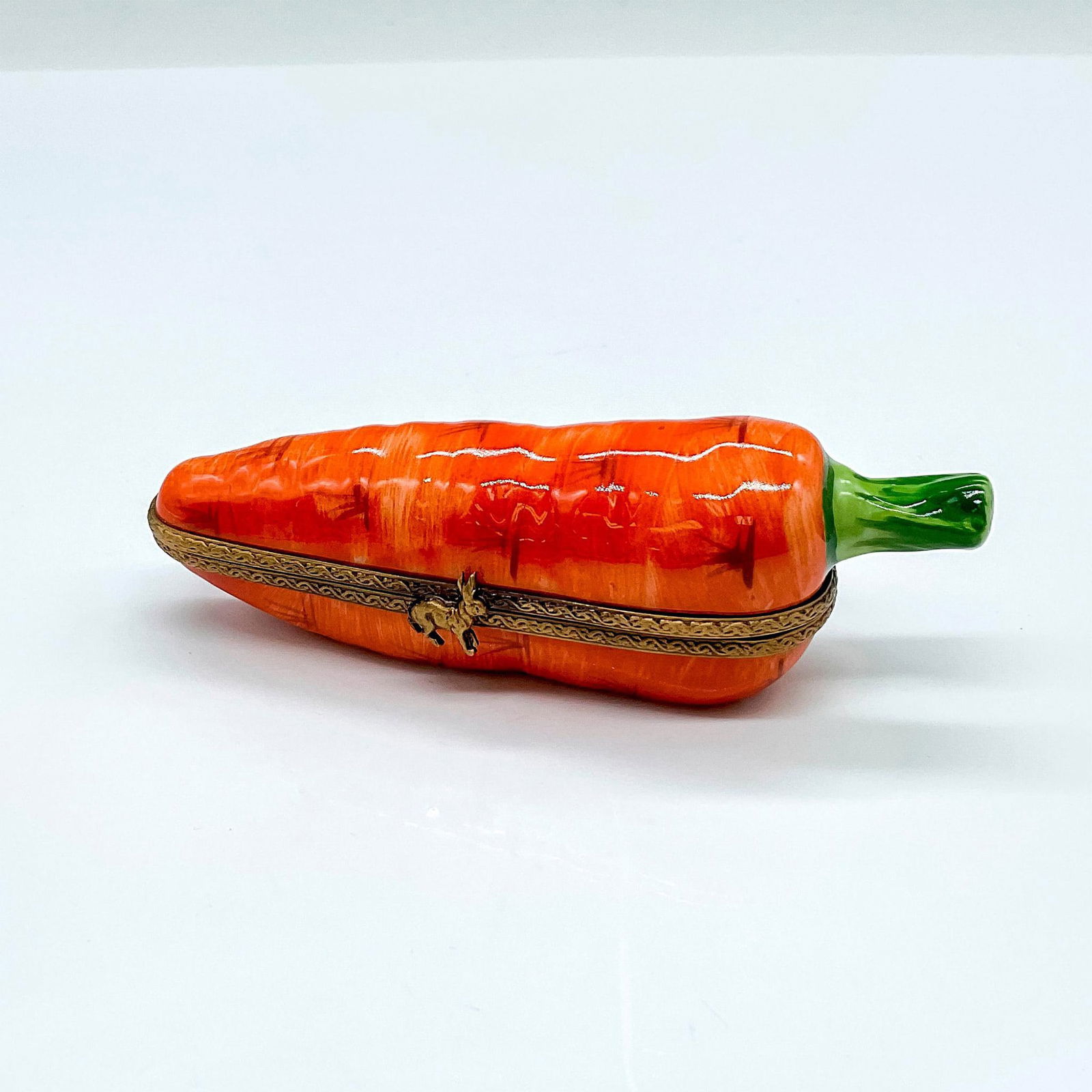 Vintage Limoges Porcelain Box, Carrot (1 of 4)