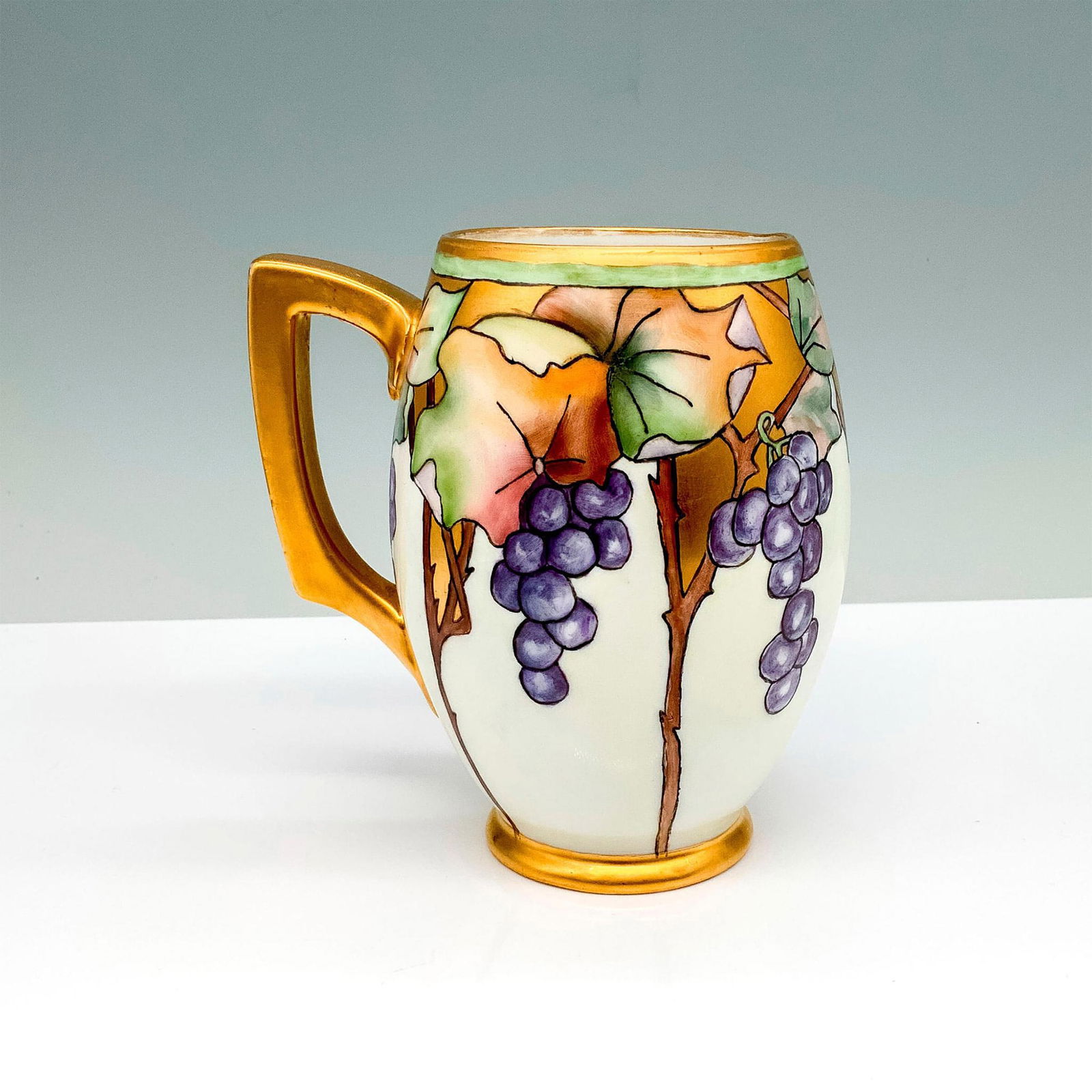 Austrian Grape Motif Mug (1 of 3)