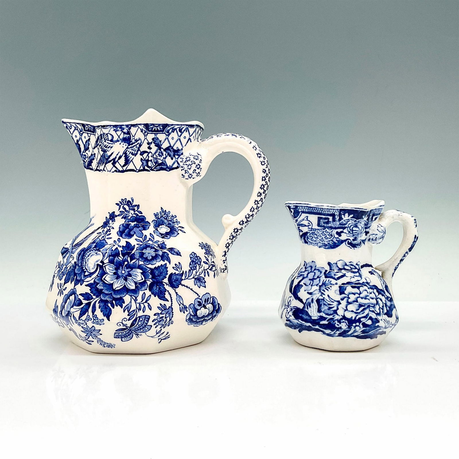 2pc Mason's Blue Chinoiserie Pitchers (1 of 4)
