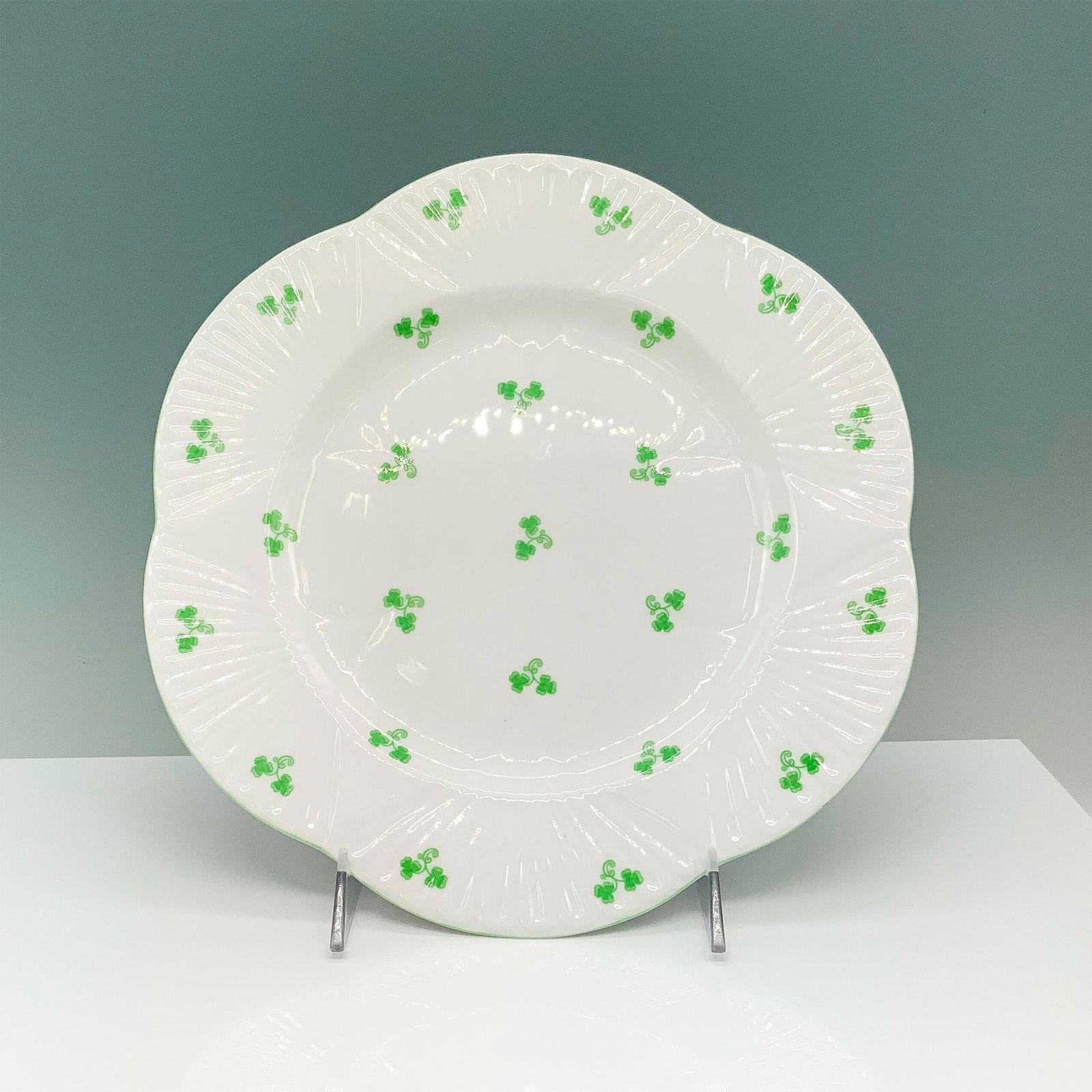 Shelley Shamrock Pattern Plate (1 of 2)