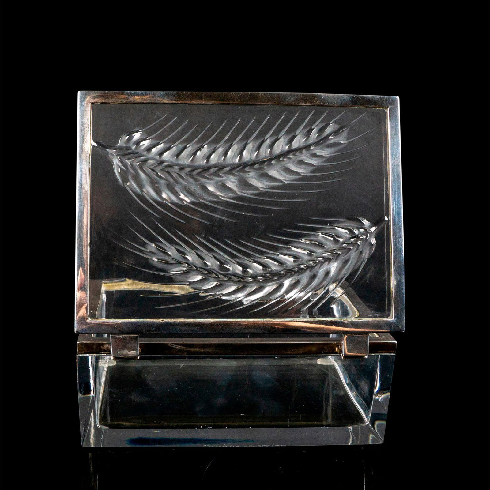 Lalique Hinged Crystal Vanity Box, Epis Wheat (1 of 4)