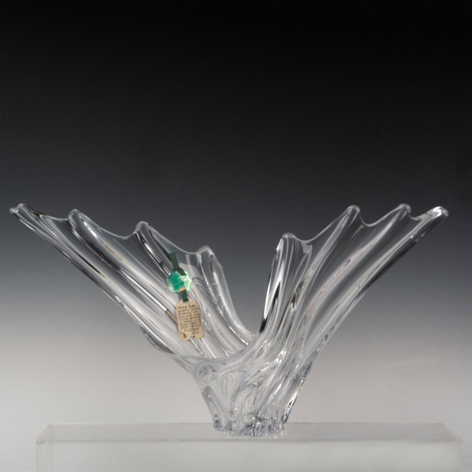 Vannes Le Chatel Crystal Centerpiece Bowl (1 of 4)