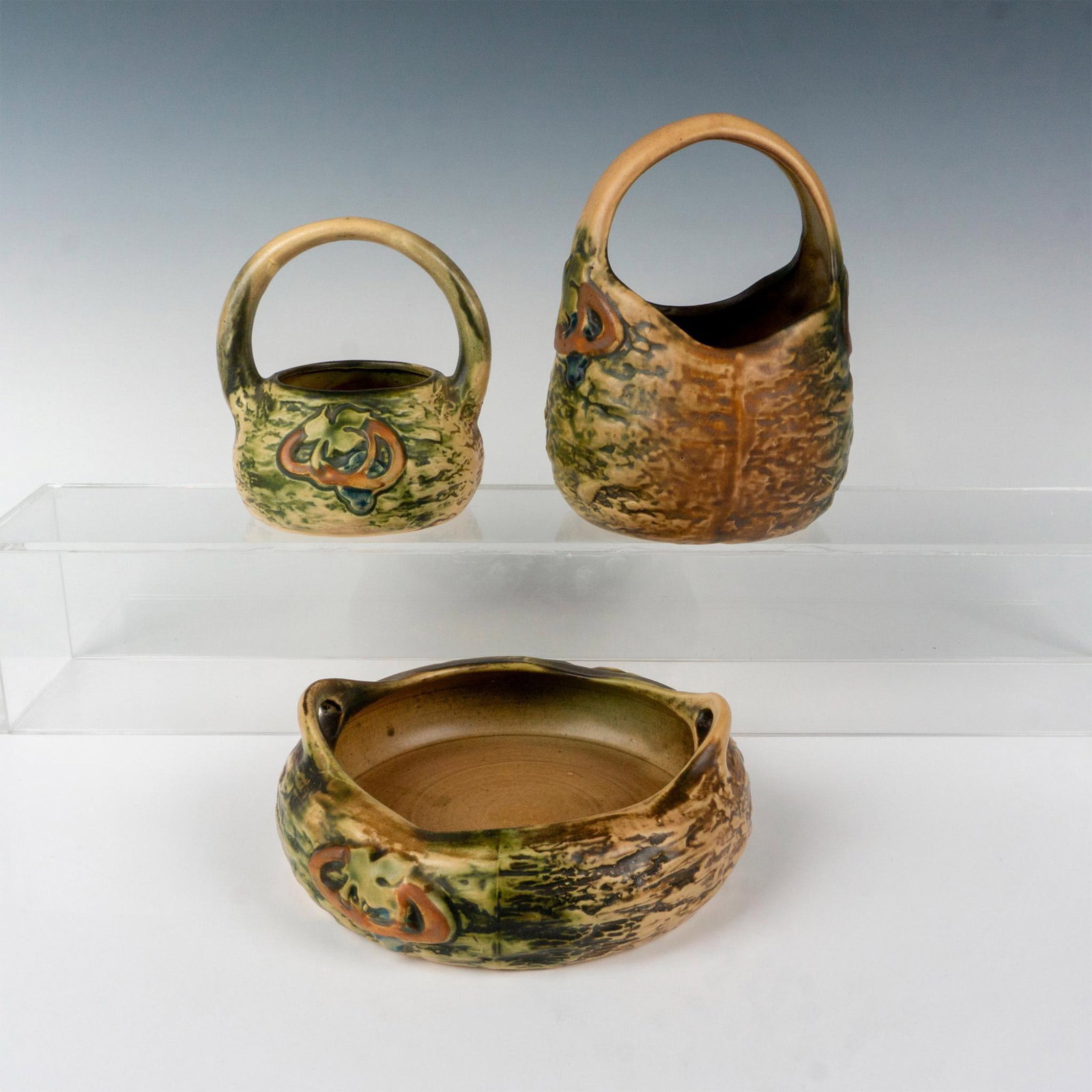 3pc Roseville Pottery, Imperial Bowl and Baskets (1 of 3)