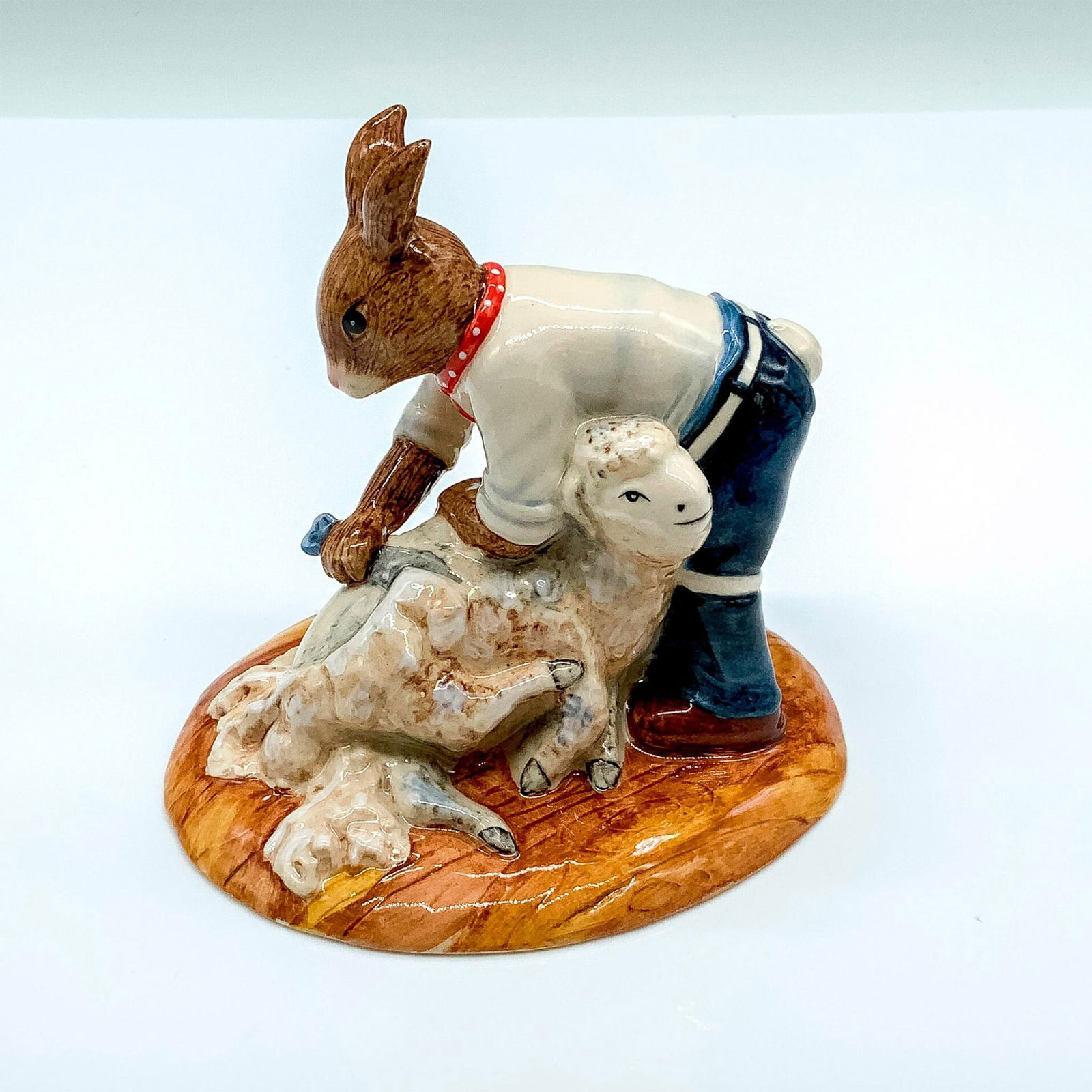 Royal Doulton LE Bunnykins Figurine, Aussie Shearer DB368 (1 of 5)