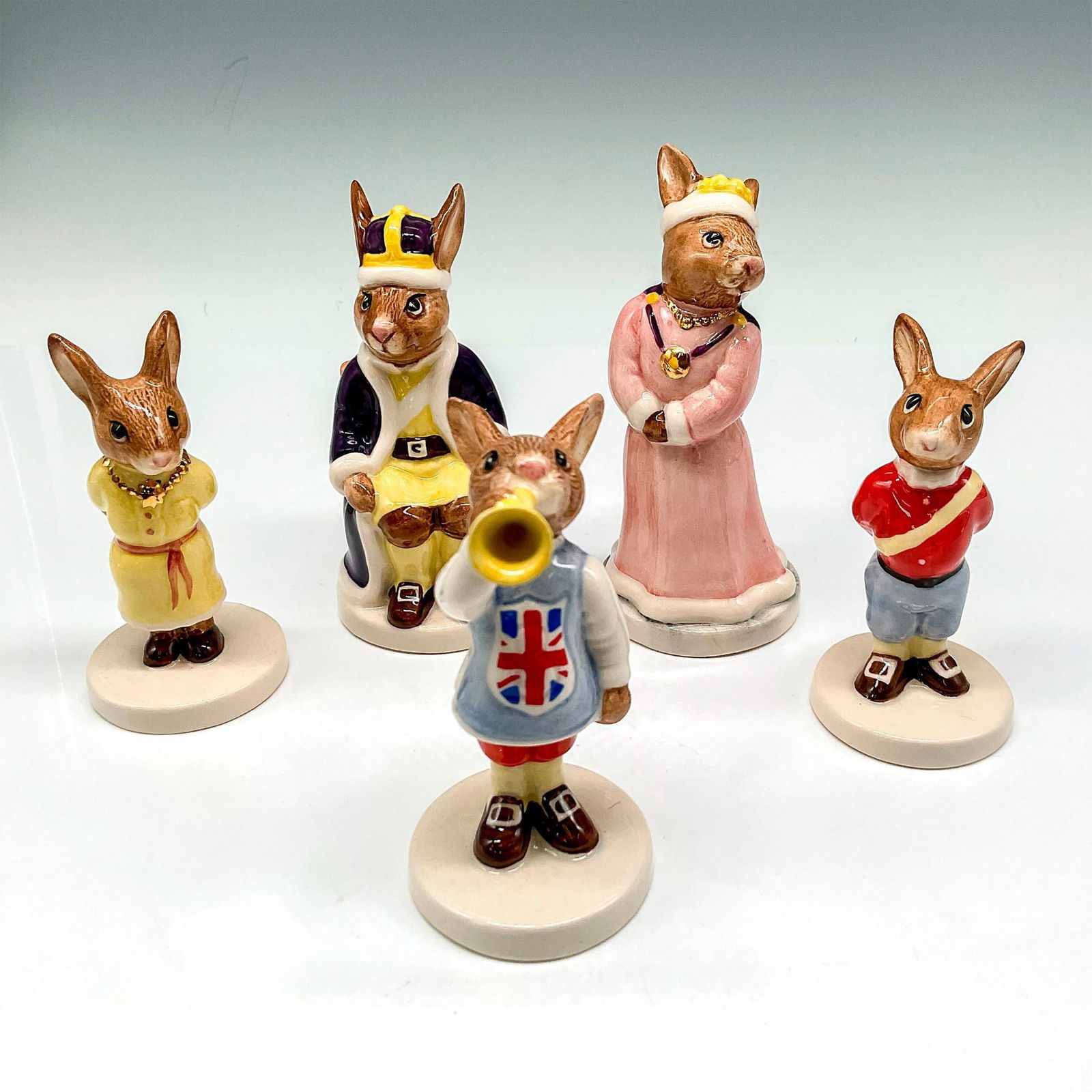 5pc Royal Doulton Bunnykins Figurines, The Royal Family (1 of 3)
