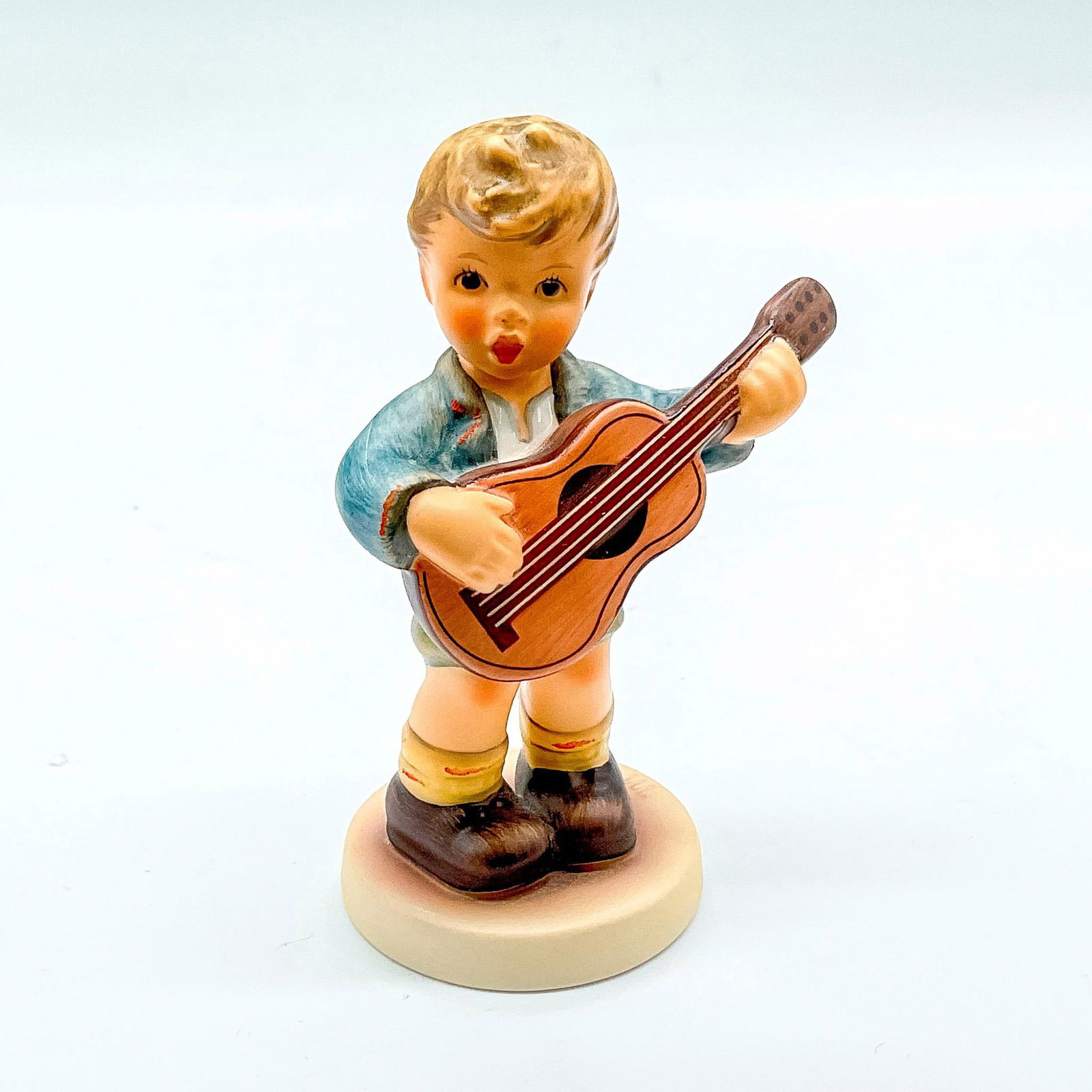 Goebel Hummel Porcelain Figurine, Serenade of Songs (1 of 3)