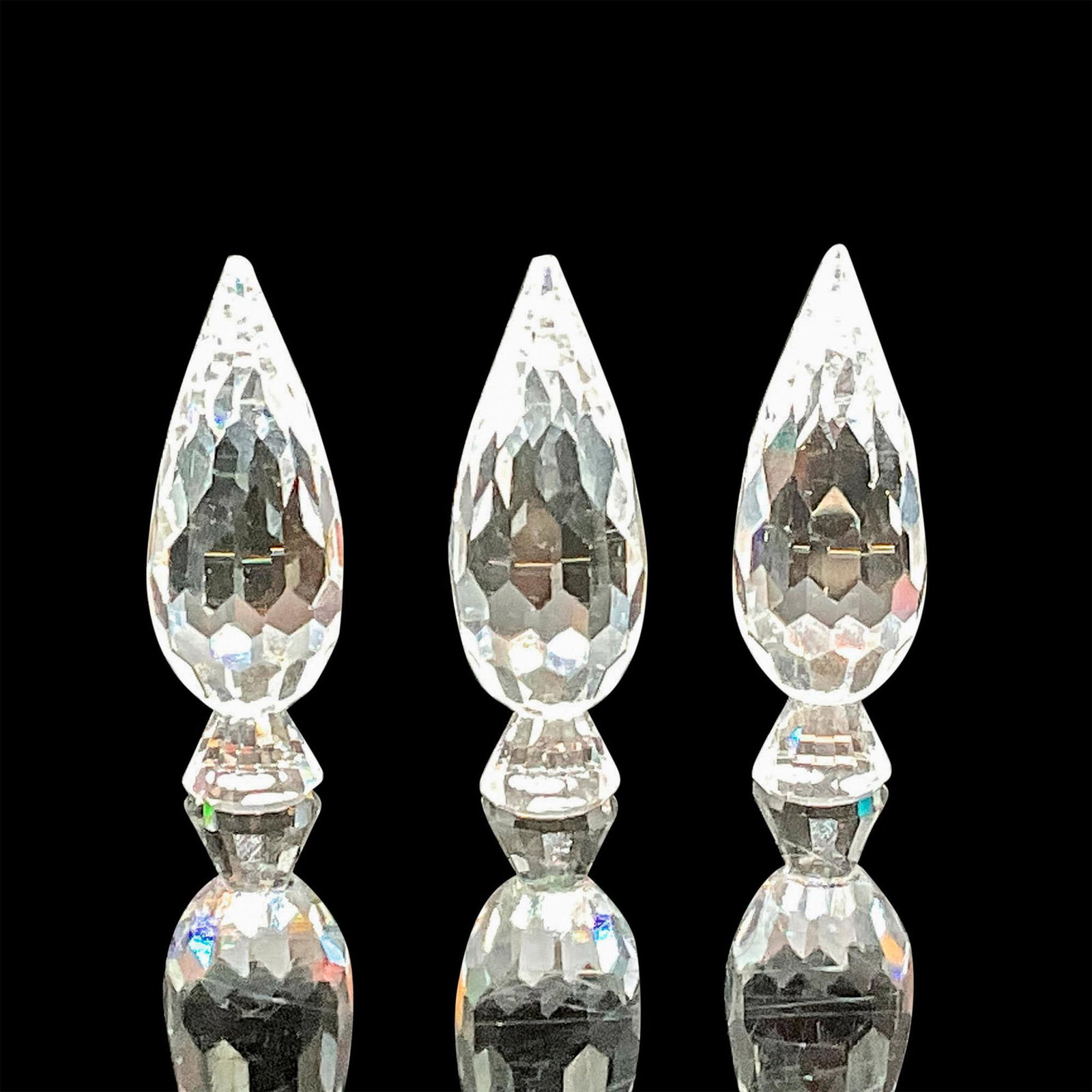 Swarovski Silver Crystal Figurines, Poplar Trees: This Swarovski crystal set of 3 poplar trees formed part of the Silver Crystal City group. Each tree is identical. This item has its original box which measures 4"H x 5"dia. Swarovski backstamp. Artis