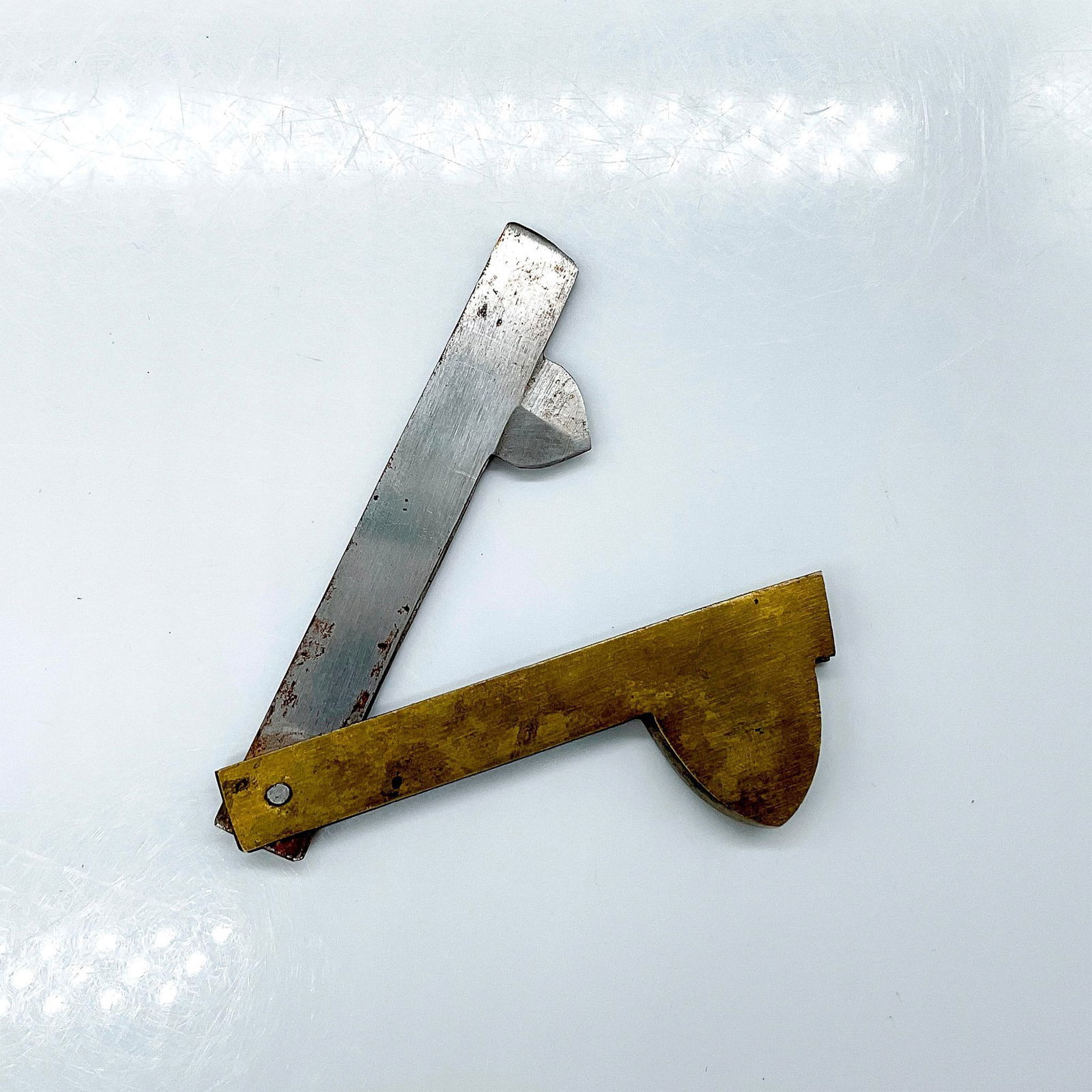 Antique Fulton Cutlery & Co. Sheffield Fleam (1 of 3)