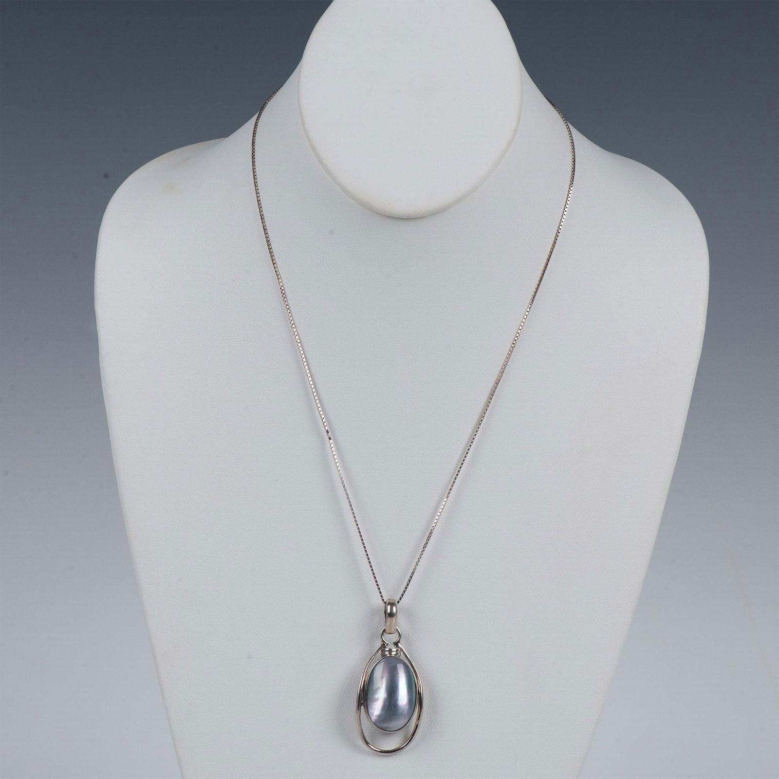 Stefani St. Jacques Sterling Silver & Blue Shell Necklace (1 of 3)