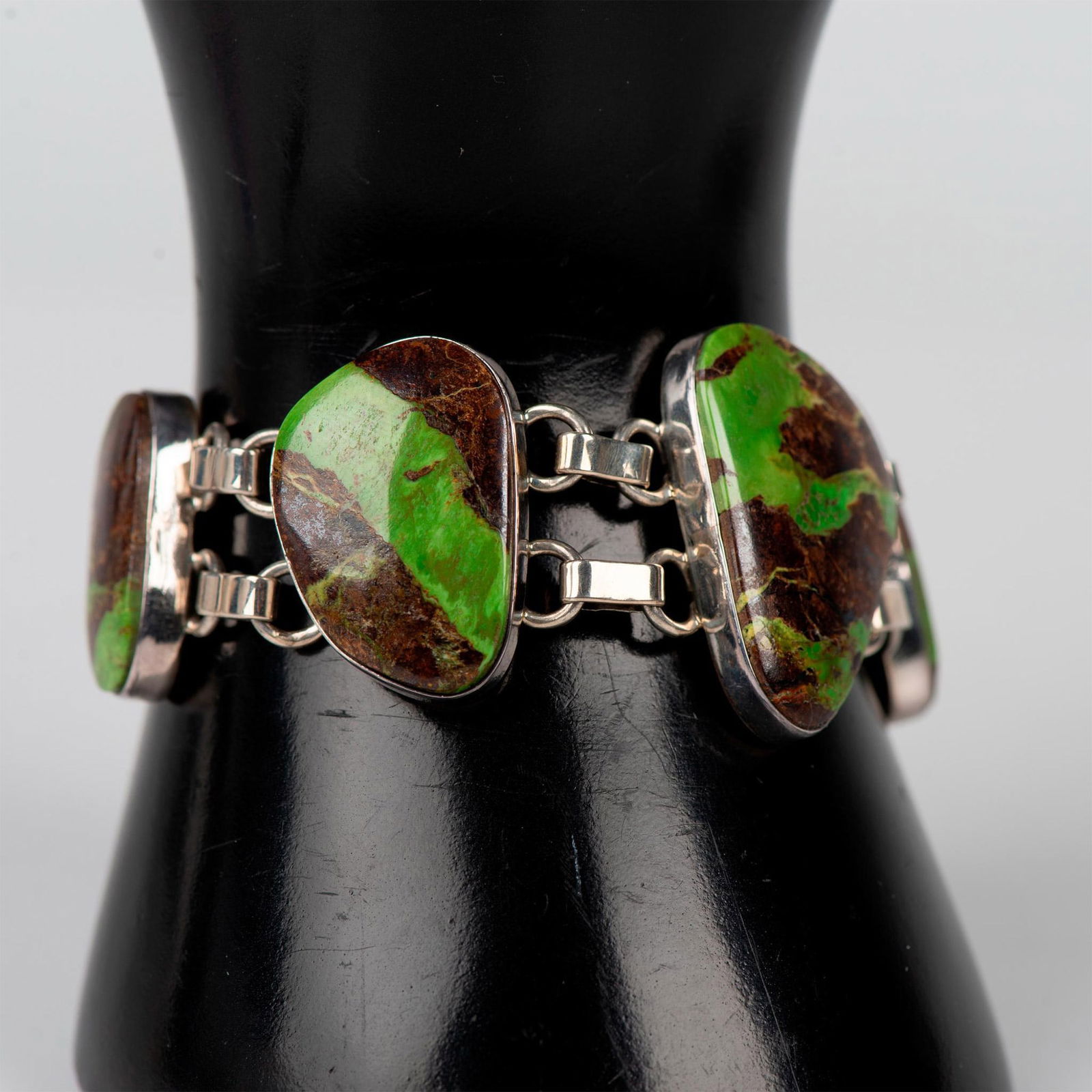 Native American Sterling Silver & Green Turquoise Bracelet (1 of 6)