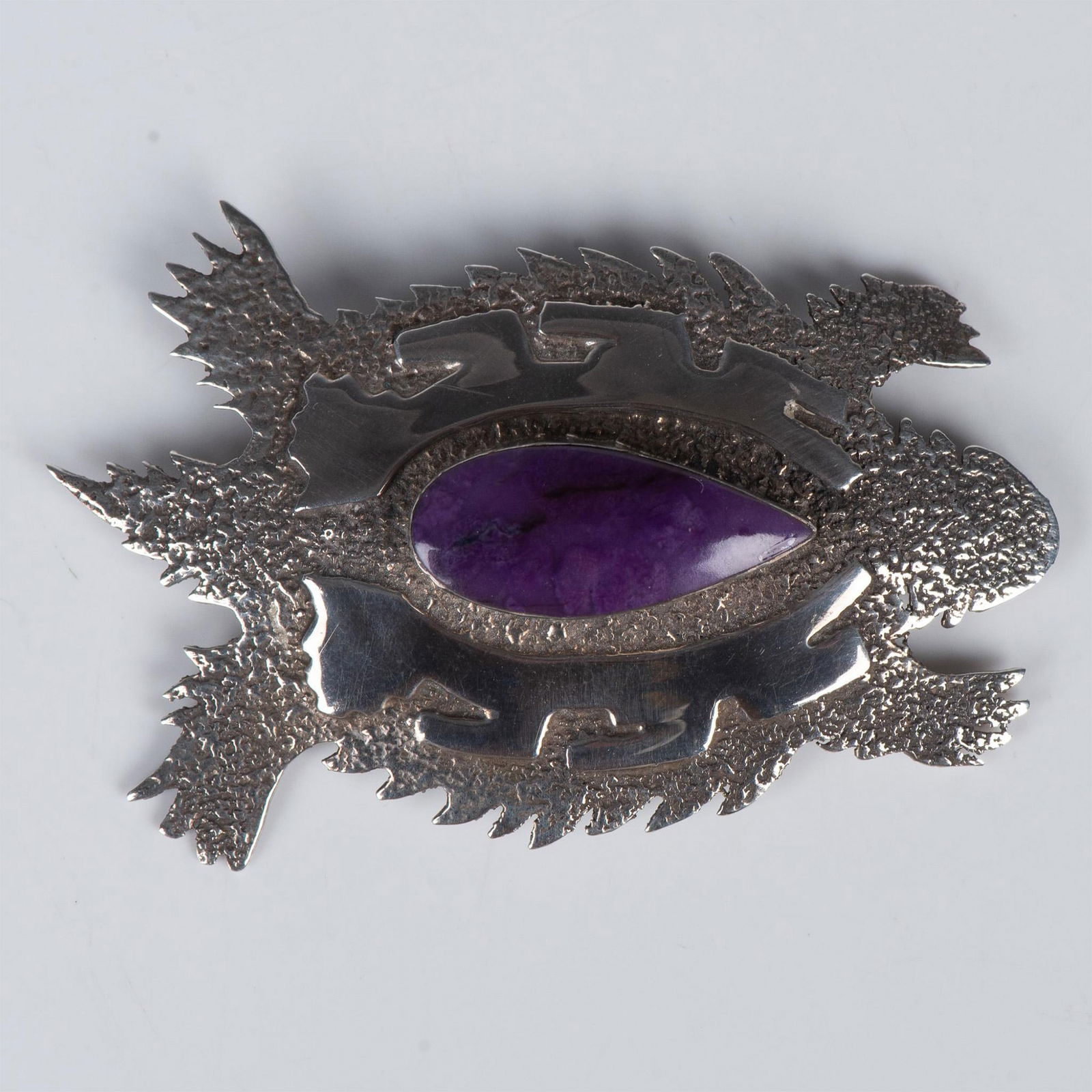L. Elk Lakota Sioux Sterling & Sugilite Horny Toad Brooch (1 of 5)