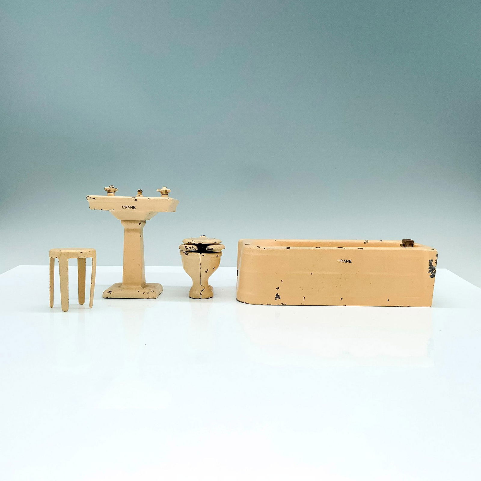 4pc Vintage Arcade Crane Cast Iron Doll Bathroom Set (1 of 3)