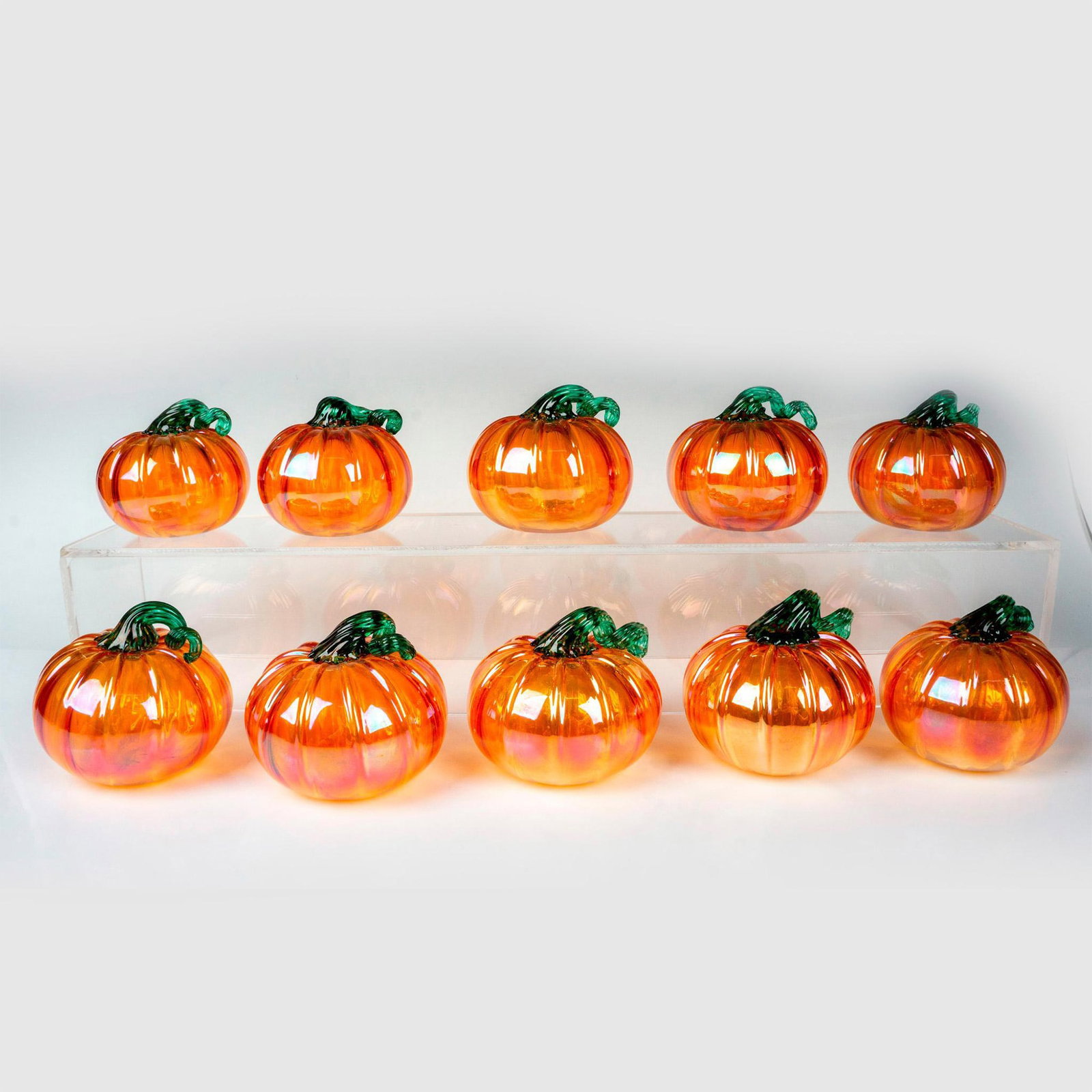 10pc Vintage Glass Studio Hand Blown Pumpkin Figurines (1 of 3)