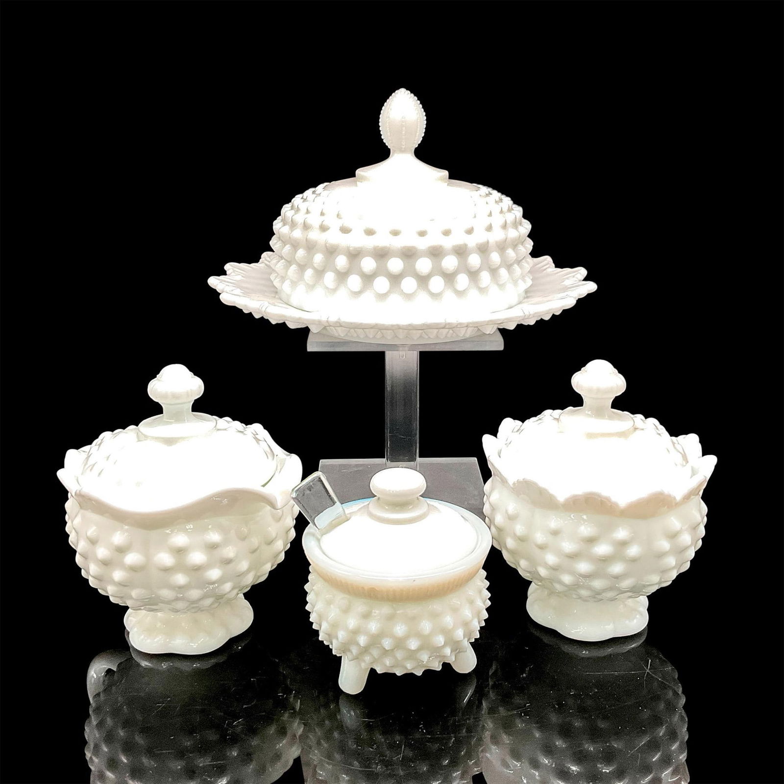 4pc Vintage Fenton Hobnail Milk Glass Tableware (1 of 2)
