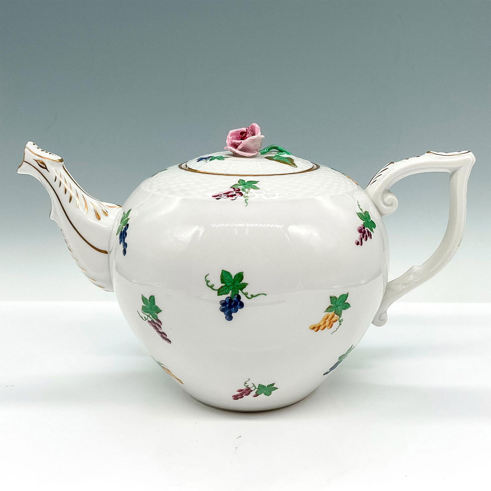 Herend Porcelain Teapot (1 of 3)