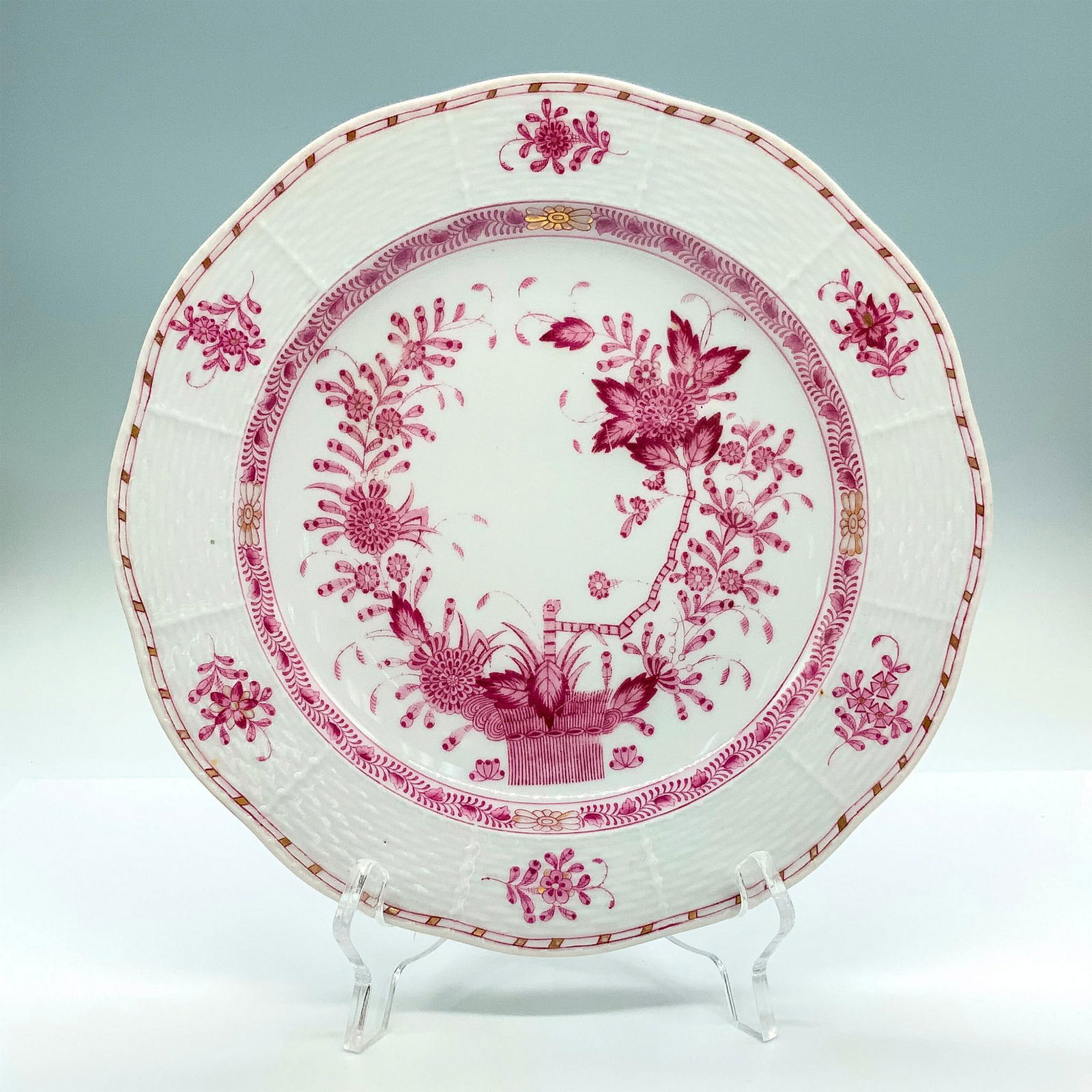 Herend Indian Basket Raspberry Dinner Plate (1 of 2)