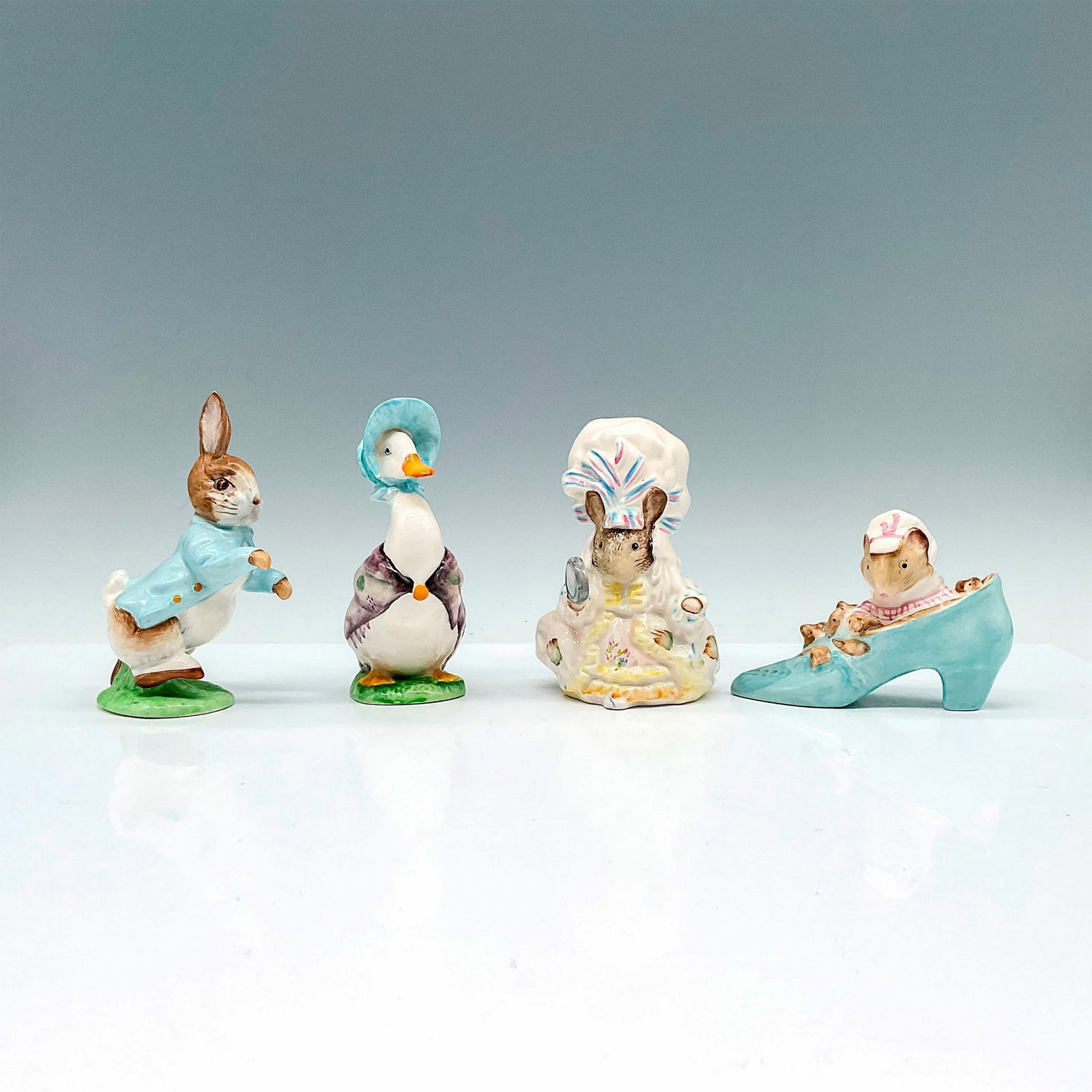 4pc Beatrix Potter Peter Rabbit Figurines (1 of 3)