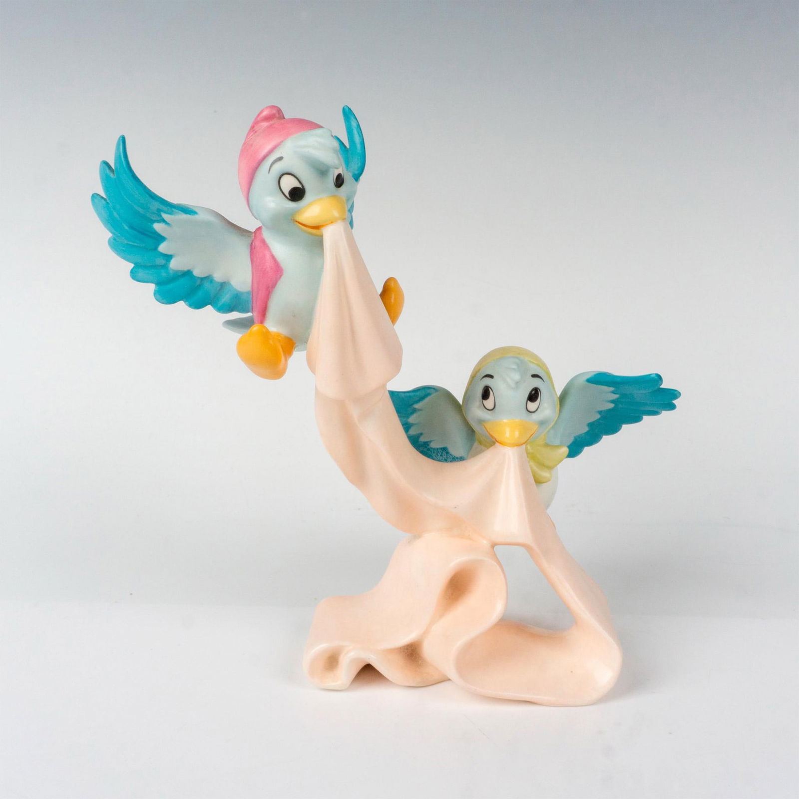Walt Disney Classics Collection Figurine, Birds with Sash (1 of 4)