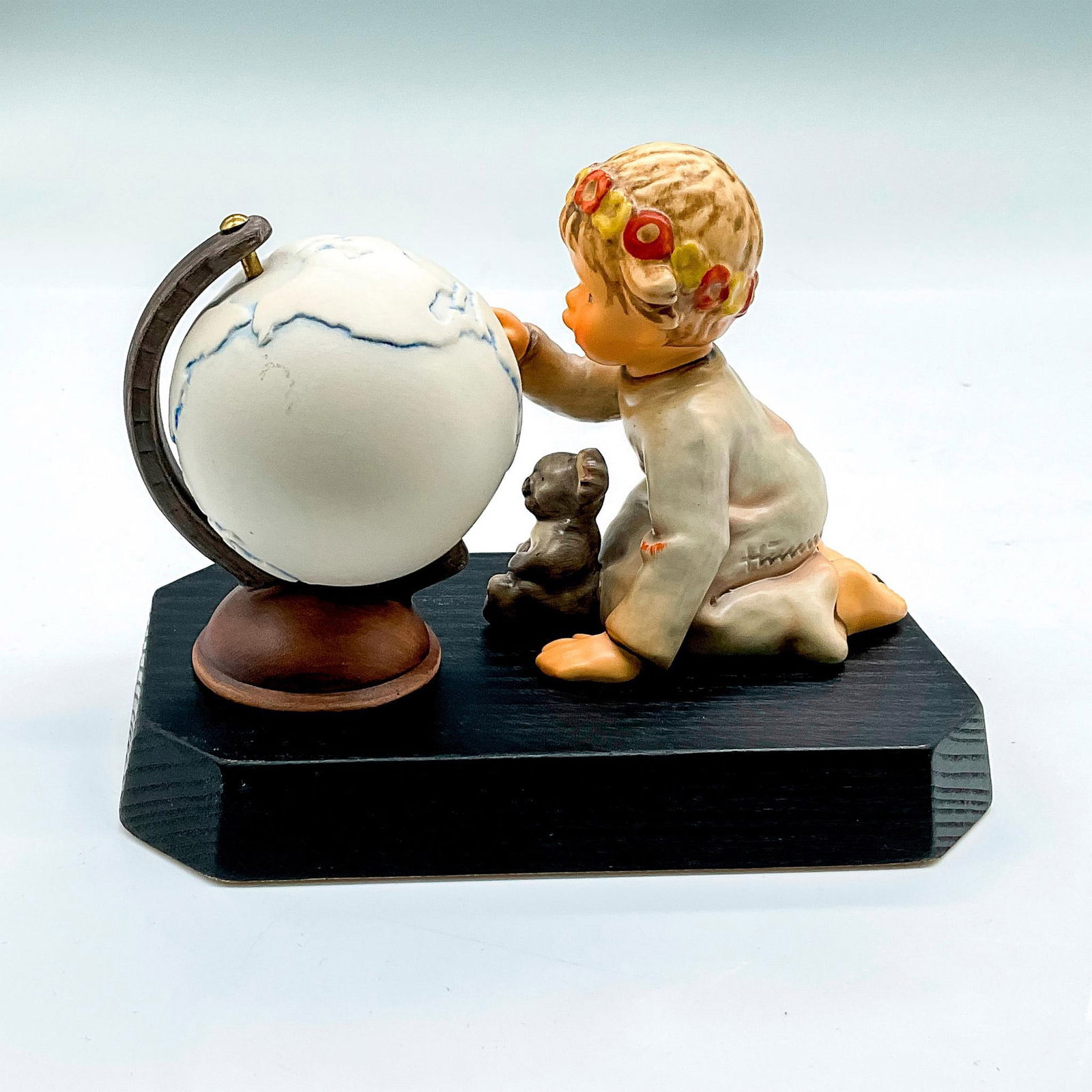 3pc Goebel Hummel Porcelain Figurines, Australian Wanderer (1 of 3)