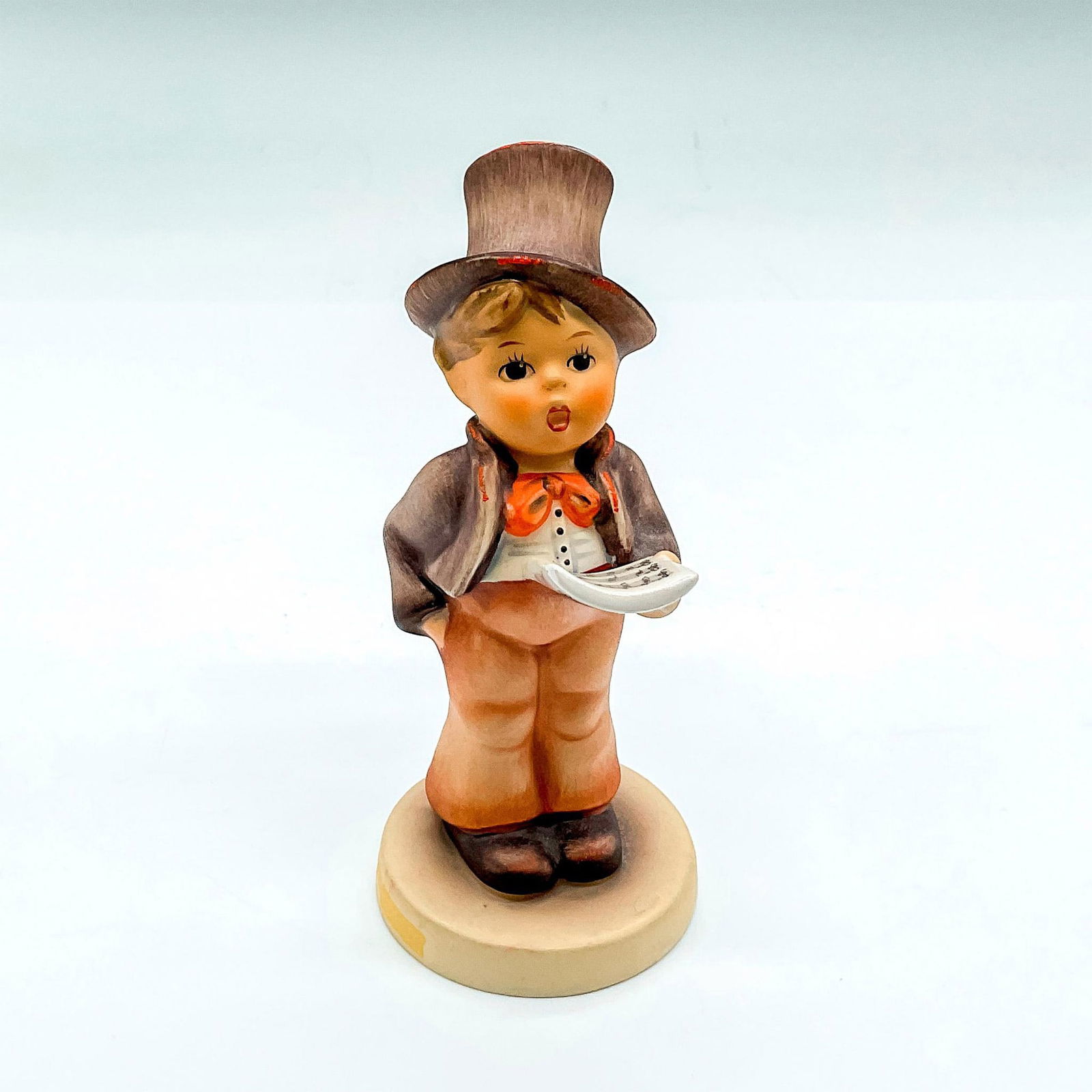 Goebel Hummel Porcelain Figurine, Little Singer (1 of 3)
