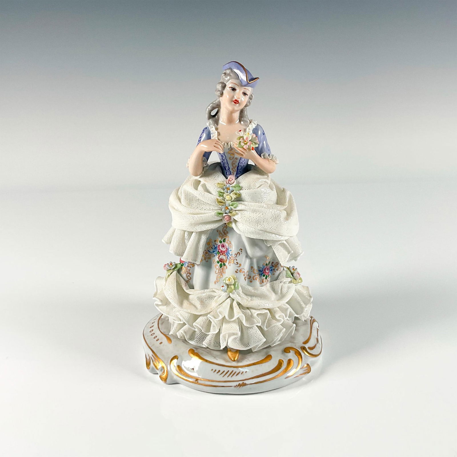 San Marco Capodimonte Italian Porcelain Victorian Lady Lace Figurine (1 of 4)