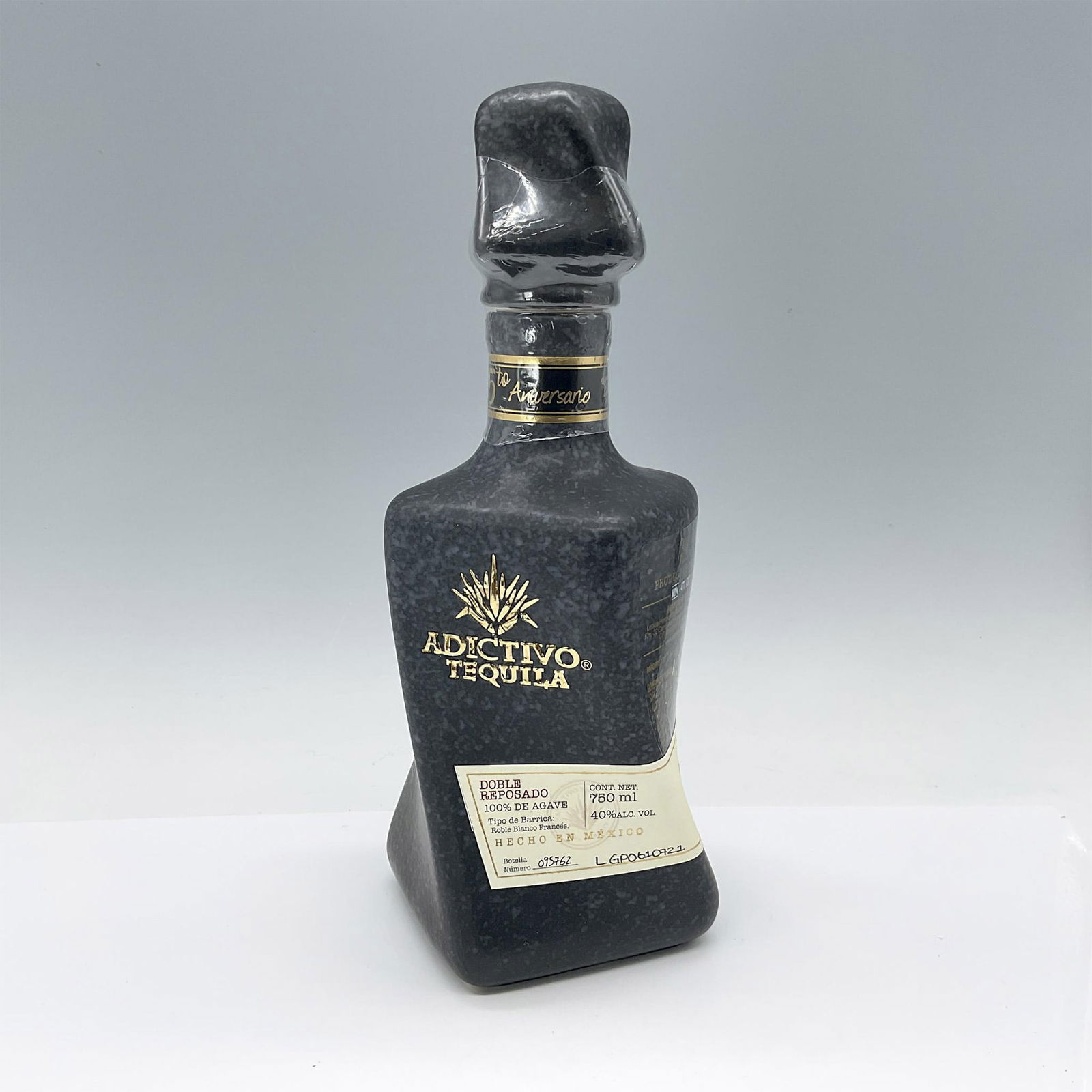 Adictivo Doble Reposado Tequila 5th Anniversary (1 of 4)