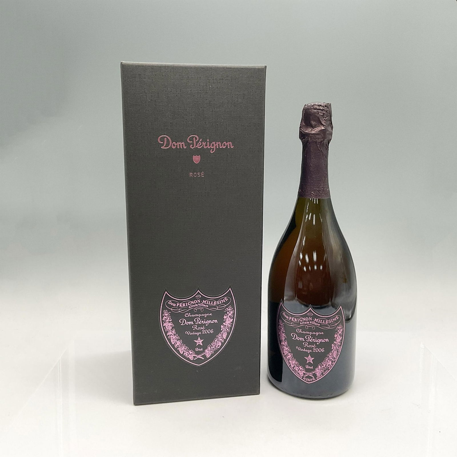 Vintage Dom Perignon Rose Champagne 2006 750ml (1 of 3)