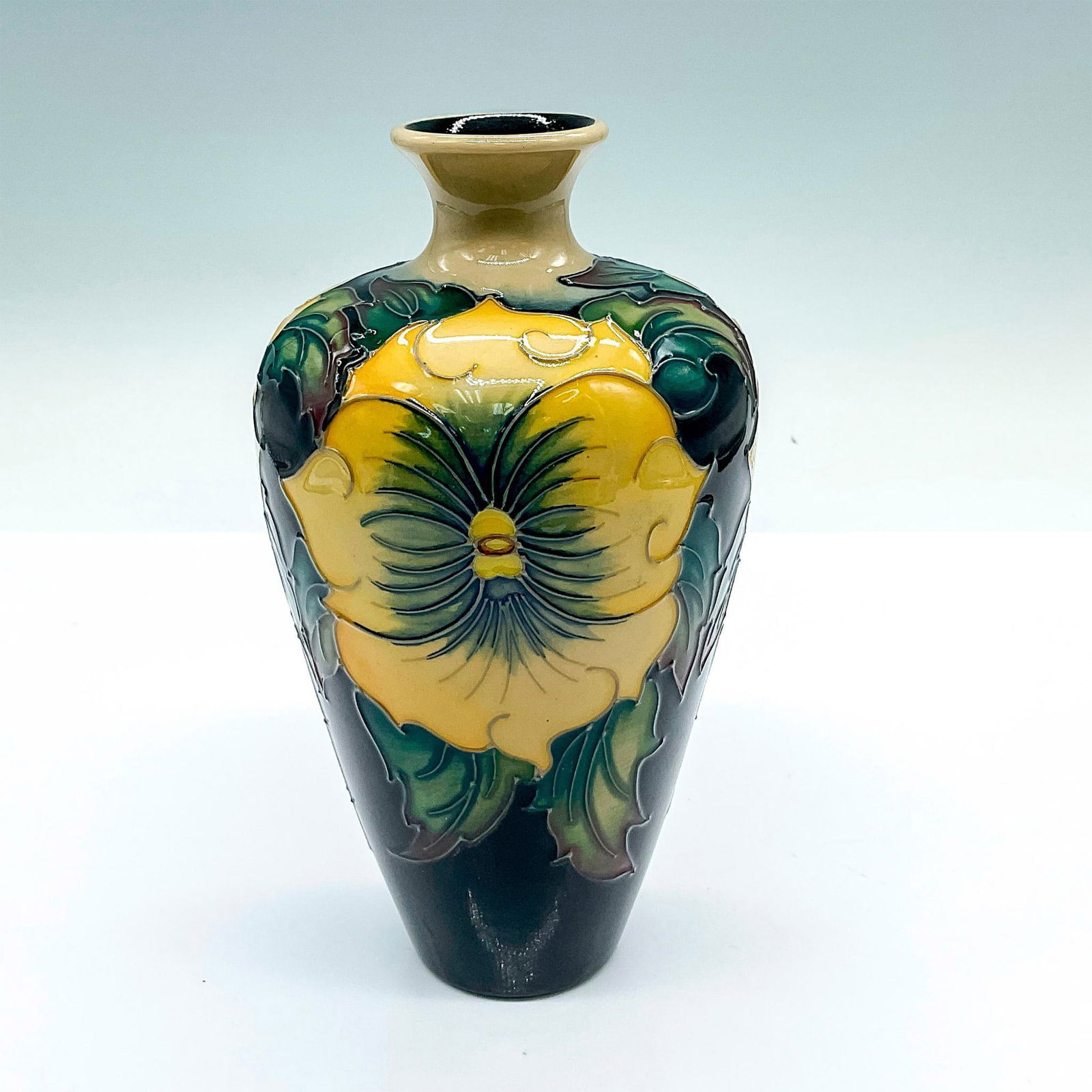 Moorcroft Pottery Trial Floral Vase (1 of 3)