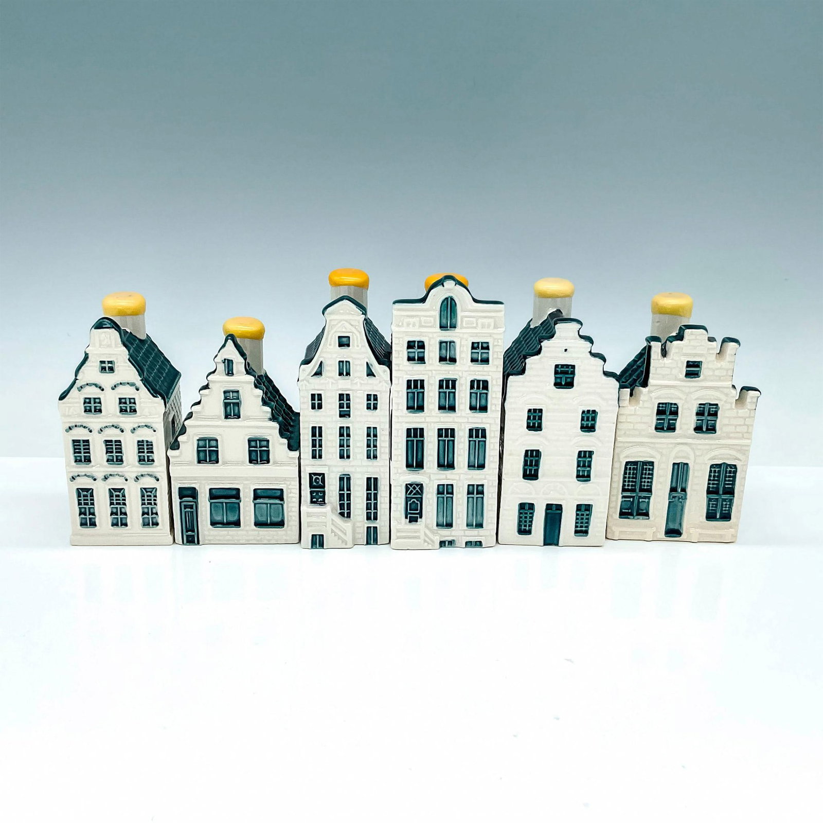 6pc KLM Delft Blue House Gin Bottles, Unopened (1 of 3)