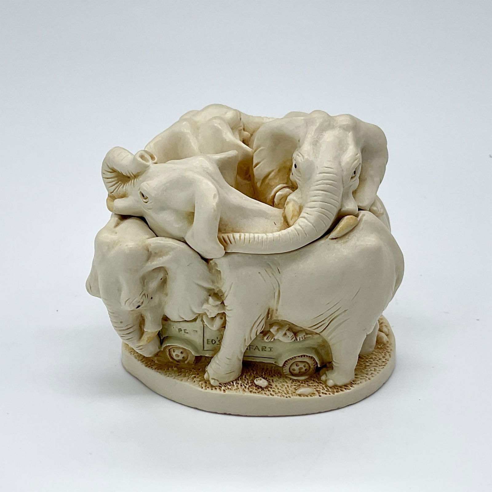 Harmony Kingdom Box, Ed's Safari (1 of 4)