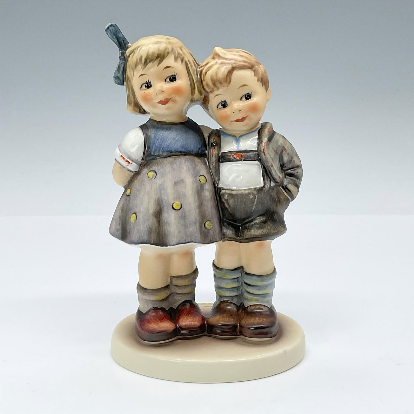 The Little Pair HUM 449 - Goebel Hummel Figurine (1 of 3)