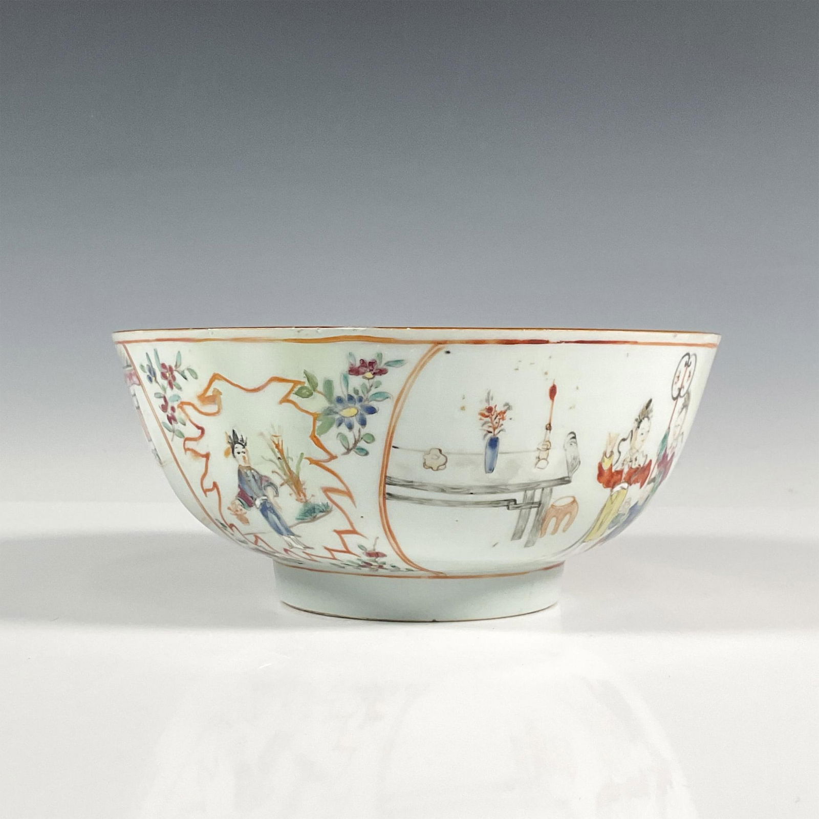 Chinese Porcelain Polychrome Enamel Bowl (1 of 6)