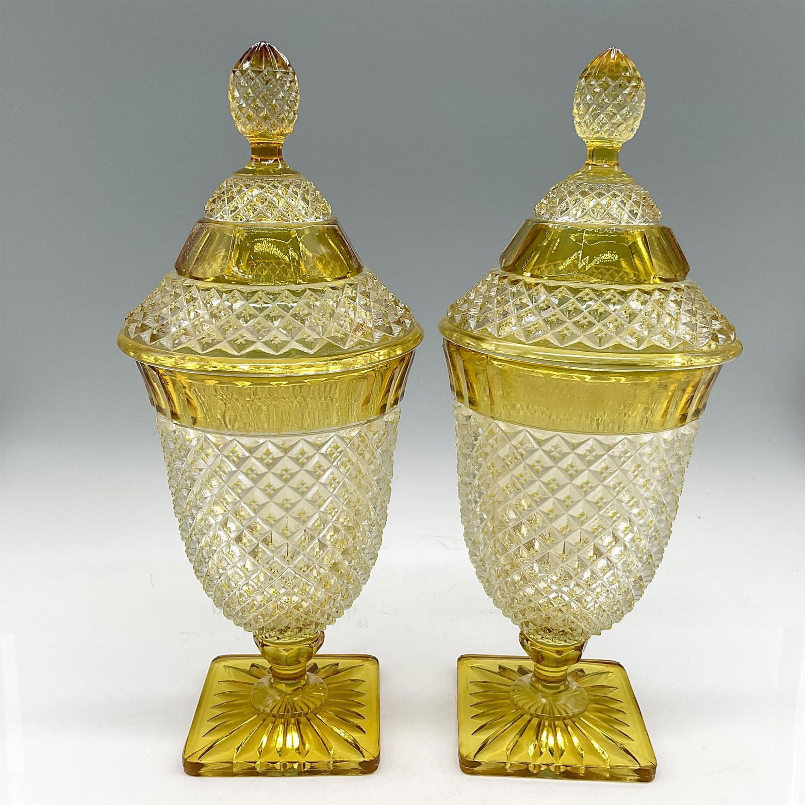 2pc Vintage Anchor Hocking Light Amber Lidded Footed Dish (1 of 4)