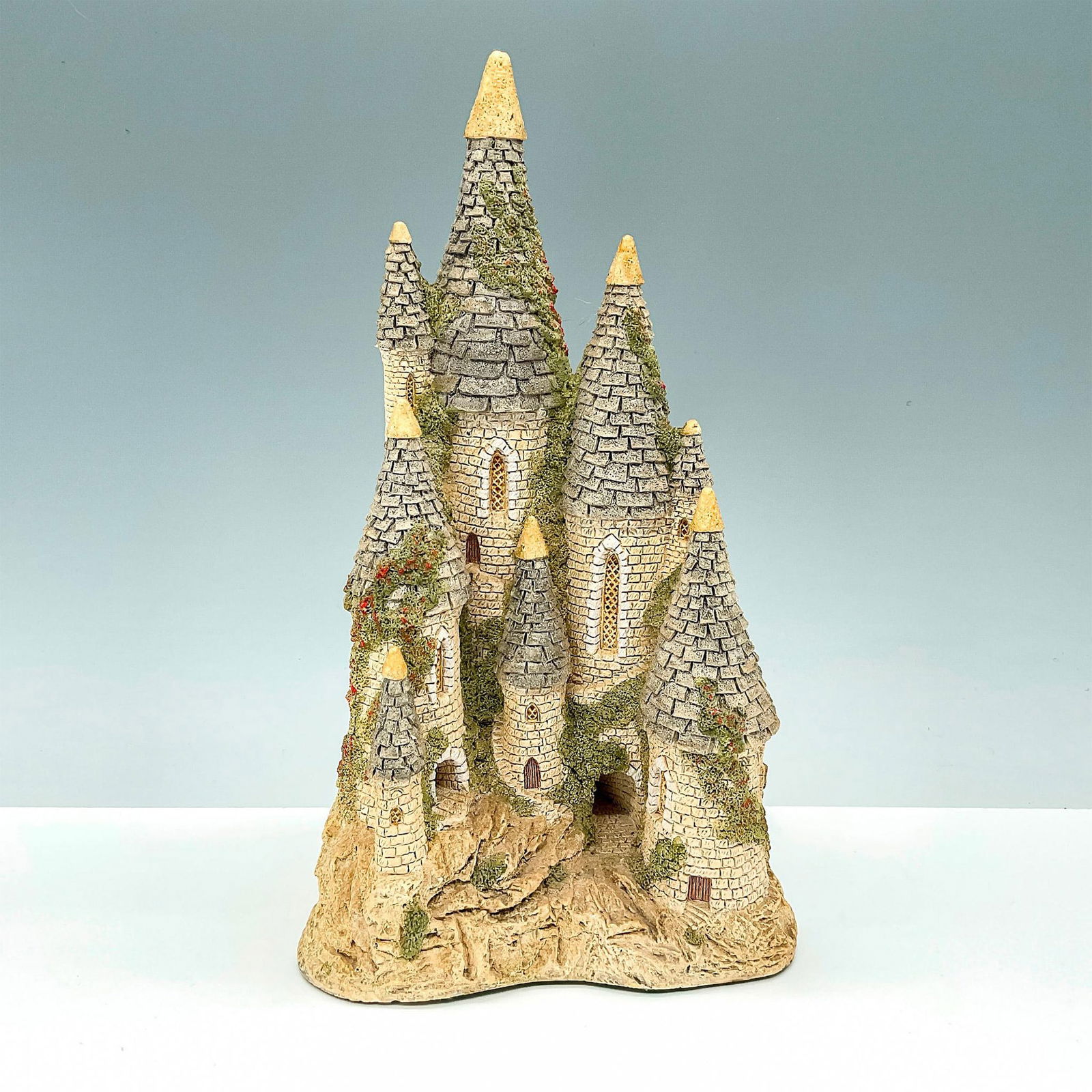 David Winter Cottages Figure, Fairy Tale Castle (1 of 3)