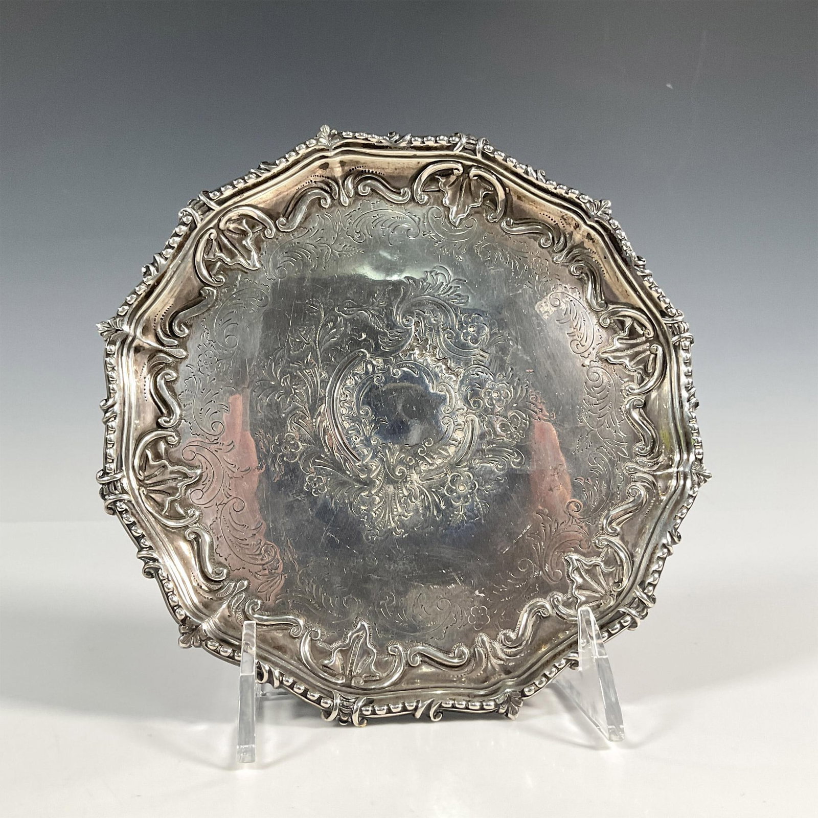 Richard Martin and Ebenezer English Sterling Silver Salver Tray (1 of 3)