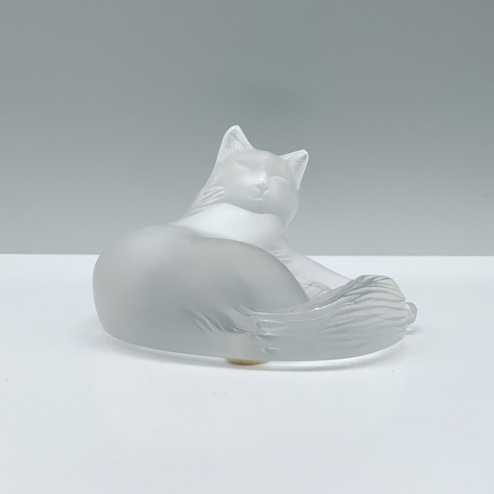 Lalique Crystal Figurine, Happy Cat (1 of 3)