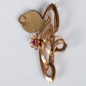 Art Nouveau Gold, Pink Stone and Pearls Floral Brooch