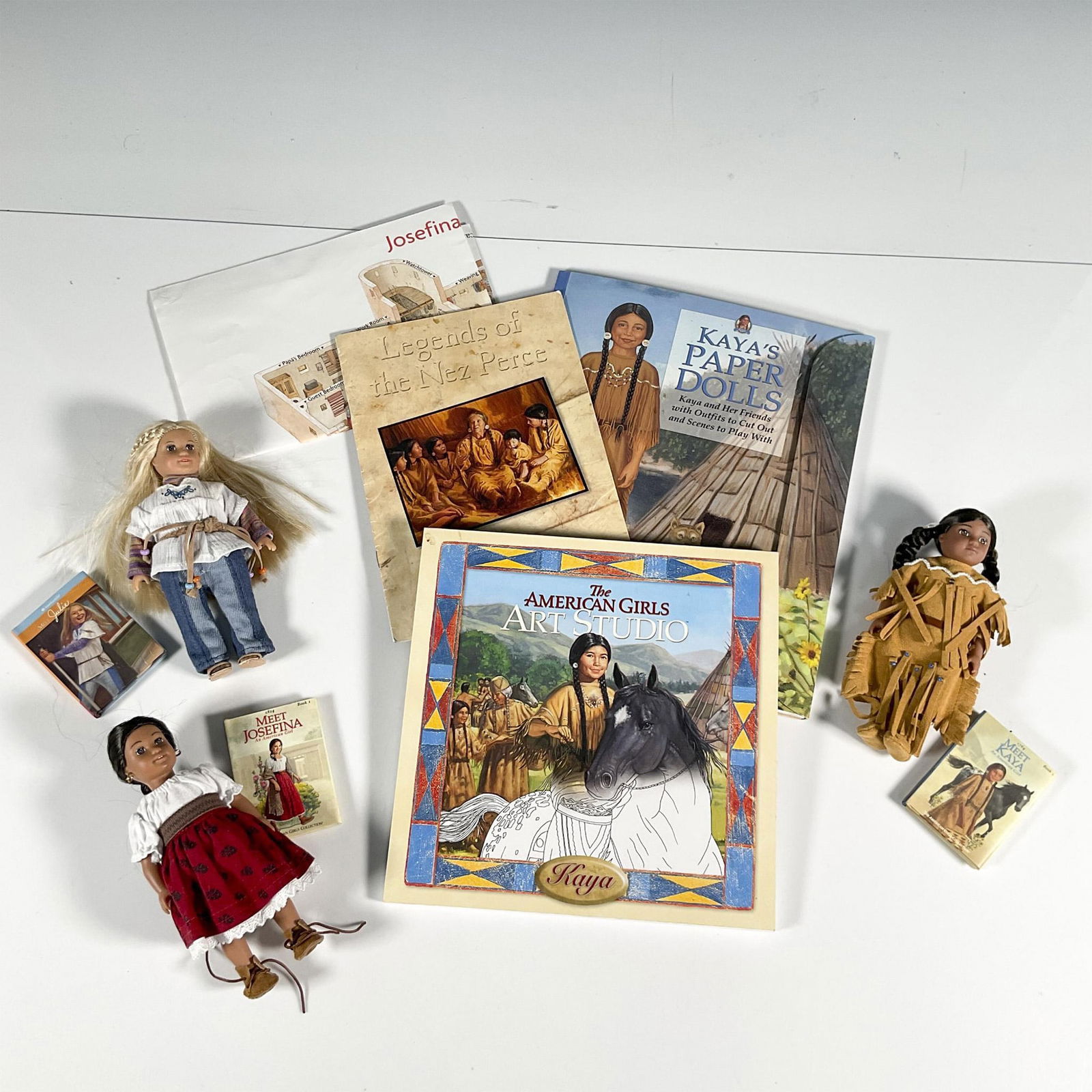 9pc American Girl Mini Dolls, Kaya/Josephina/Julie + Books (1 of 12)