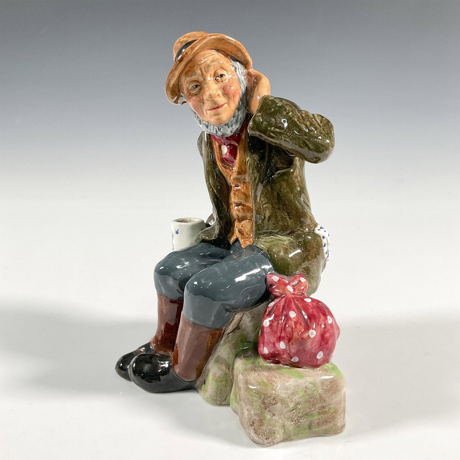 Owd Willum - HN2042 - Royal Doulton Figurine: Artist: Leslie Harradine Issued: 1949 - 1973 Dimensions: 6.75"H Manufacturer: Royal Doulton Country of Origin: England
