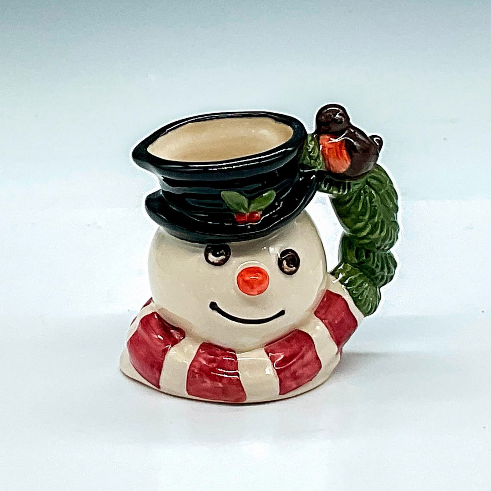 Snowman D7159 (Robin and Wreath Handle) - Mini - Royal Doulton Character Jug (1 of 3)