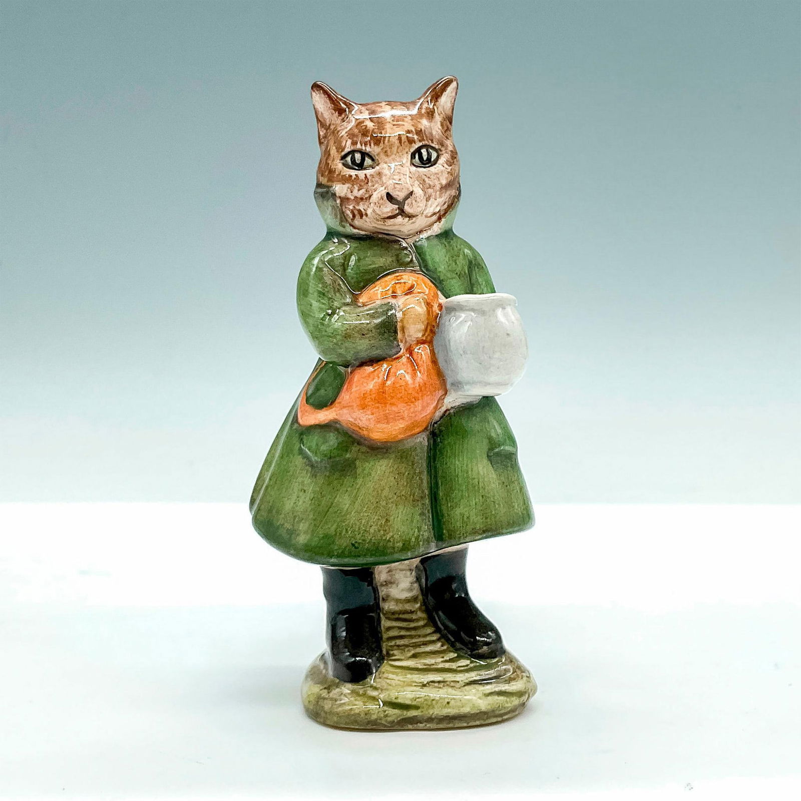Beswick Beatrix Potter's Figurine, Simpkin (1 of 3)