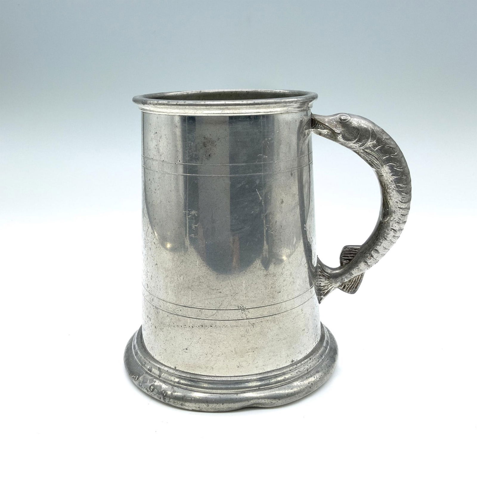 Vintage Hoffritz English Clear-Bottom Pewter Fish Tankard (1 of 4)