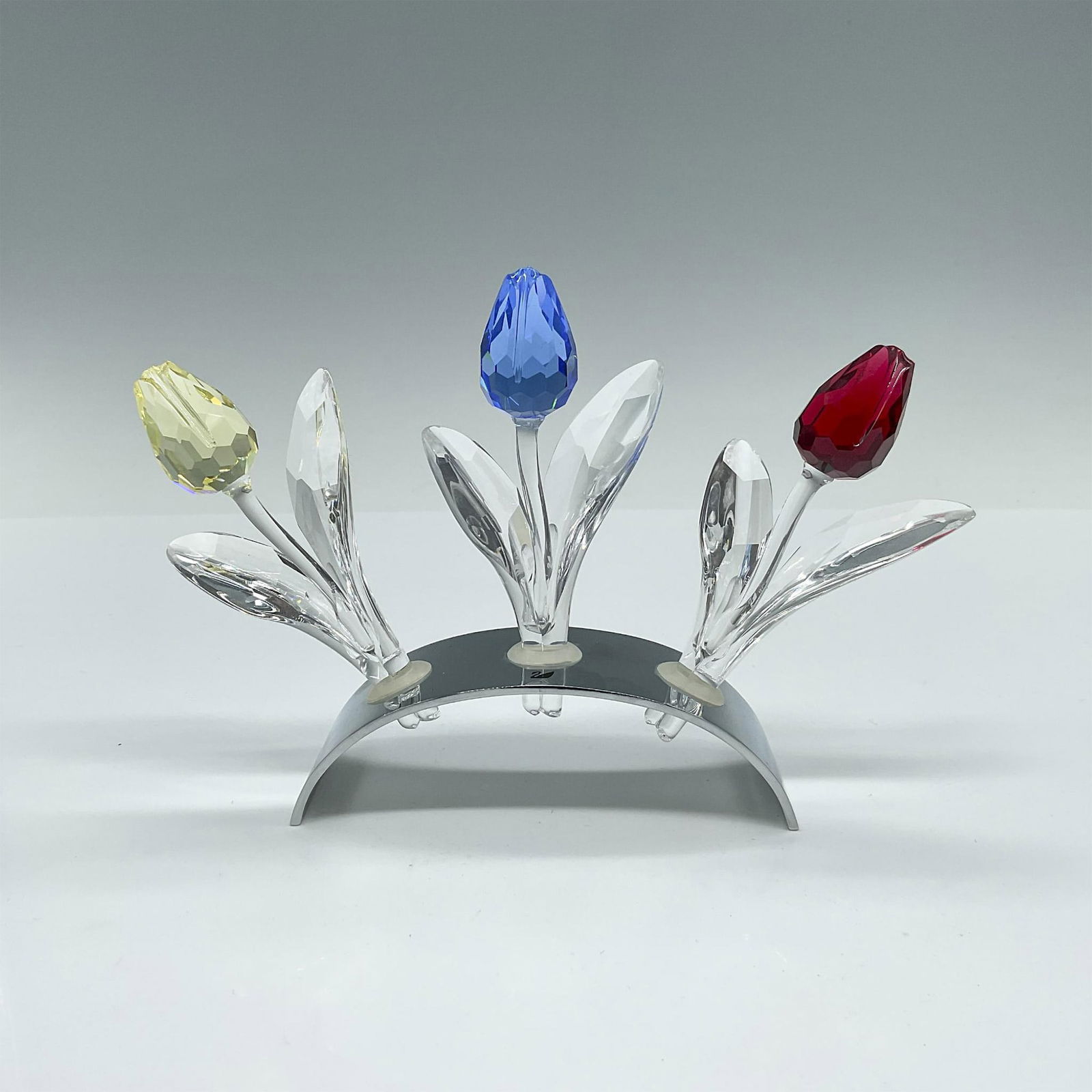 4pc Swarovski Crystal Figurines, Tulips and Display Stand (1 of 4)